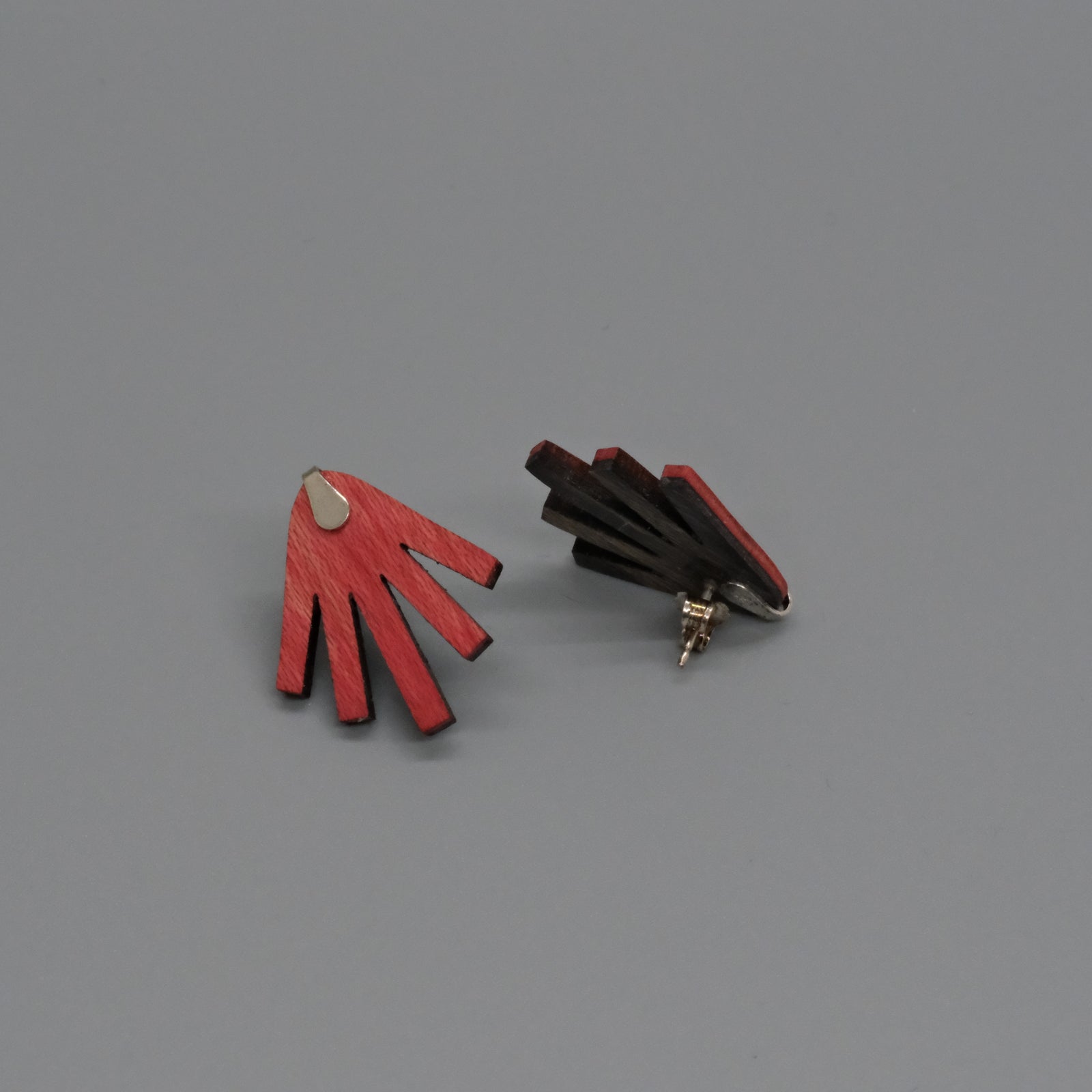 valecito earrings
