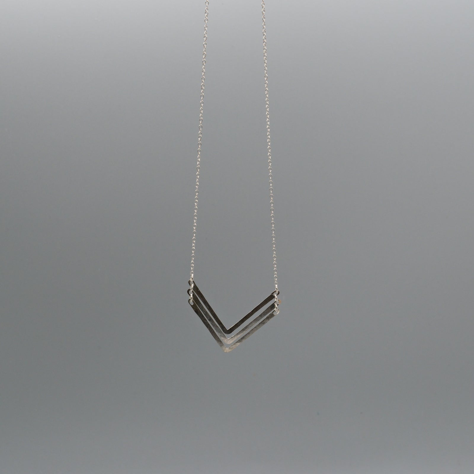 TRIPLE CHEVRON SMALL
