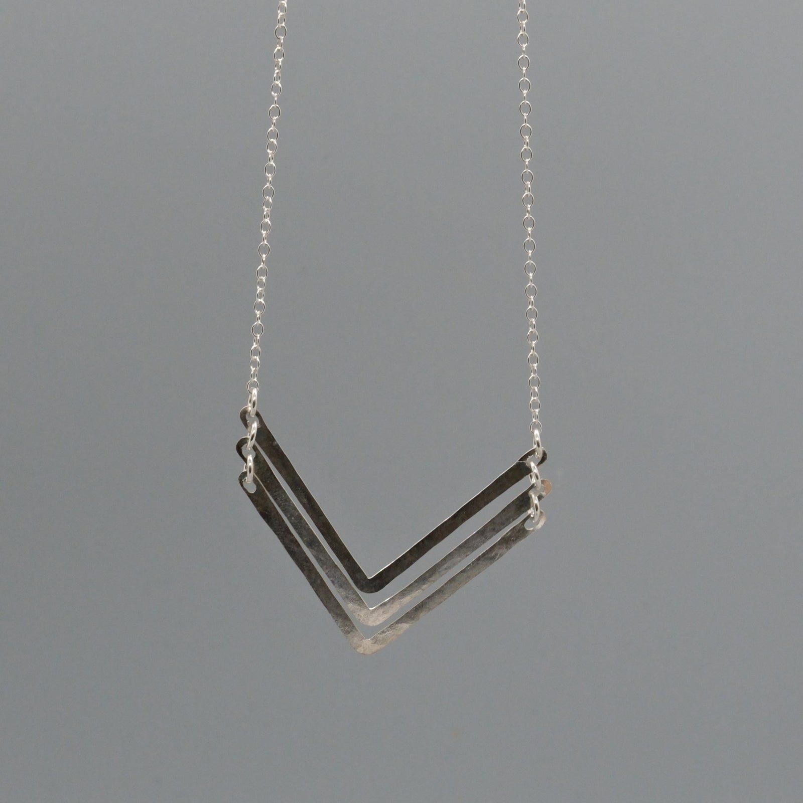 TRIPLE CHEVRON SMALL