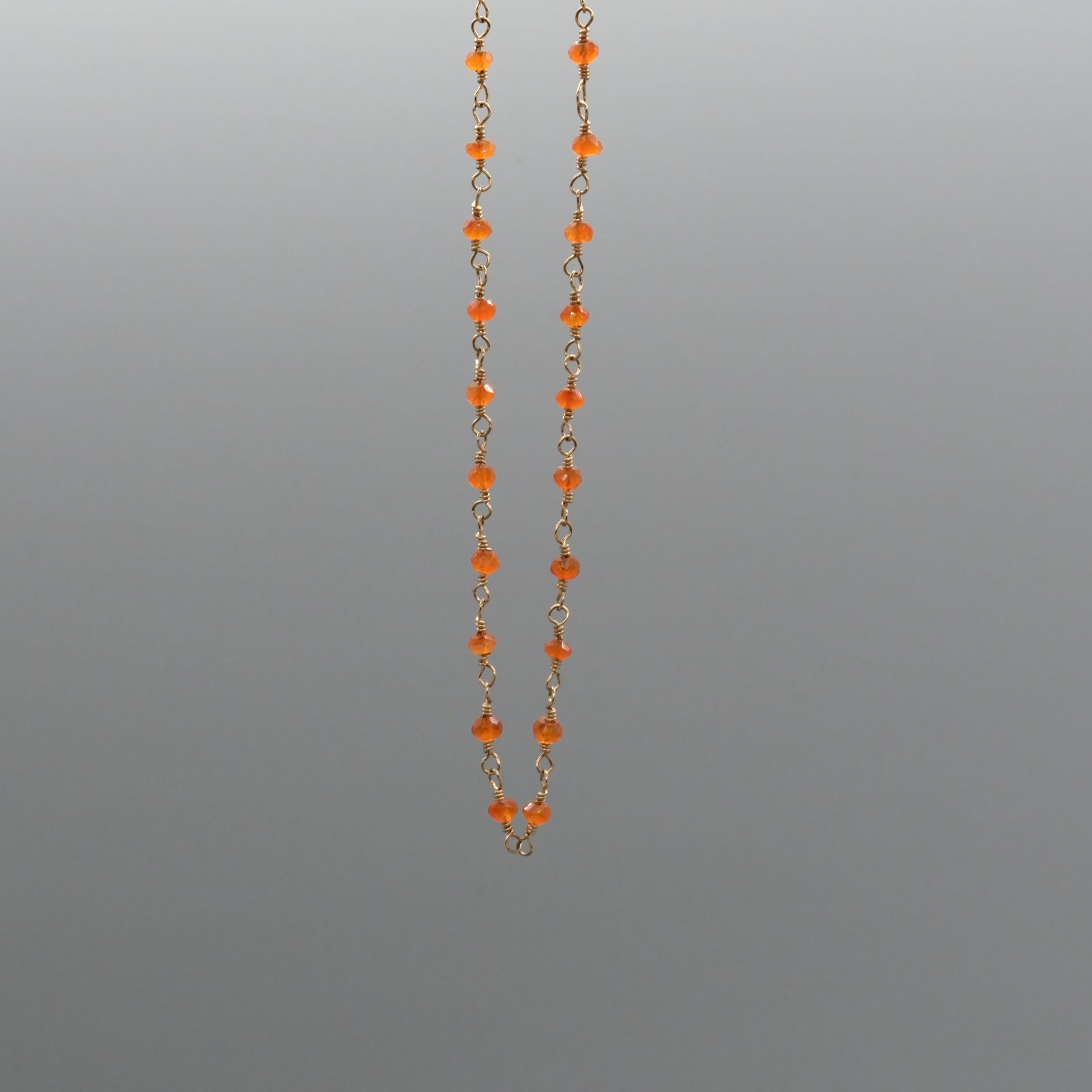 AMIRA CHOKER NECKLACE