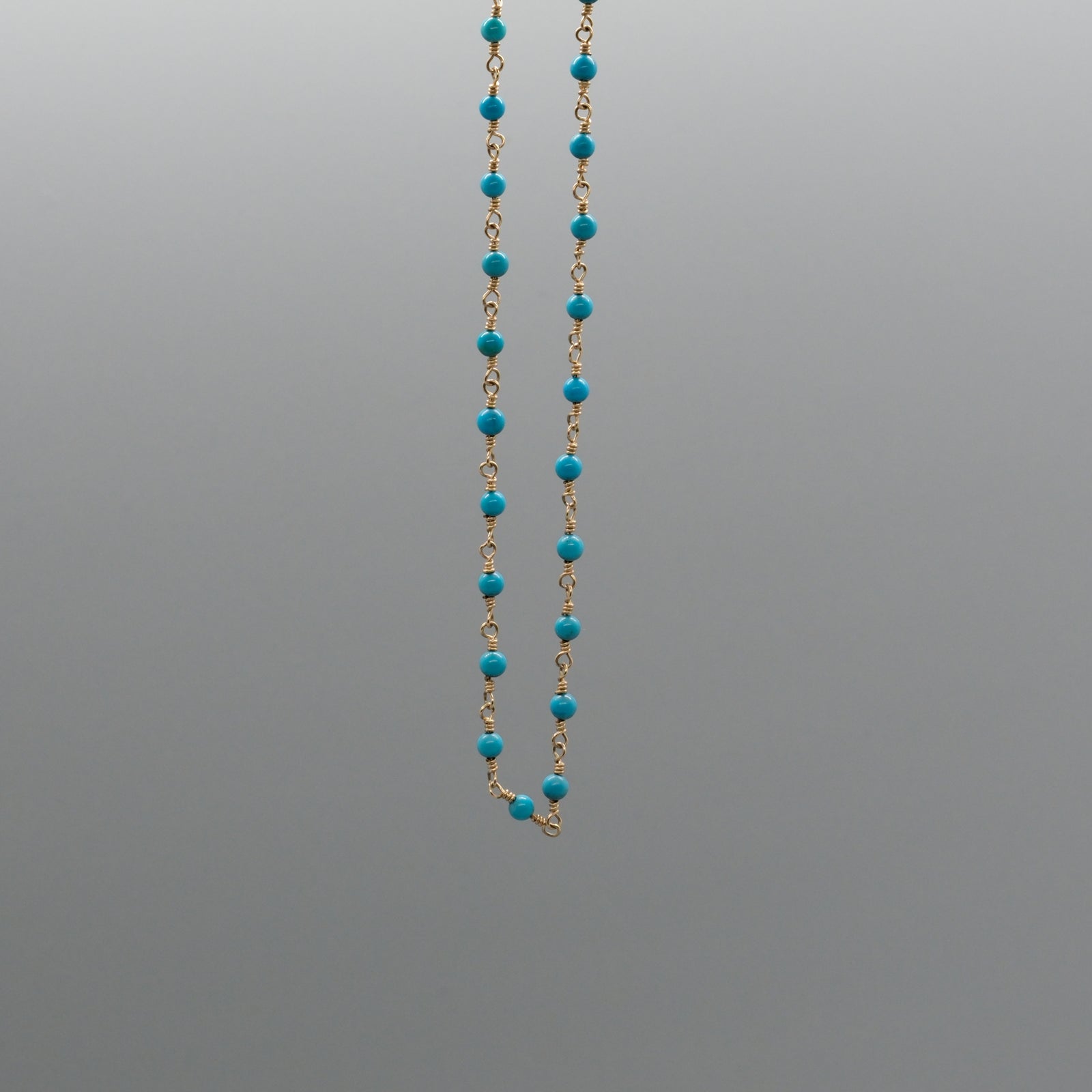 AMIRA CHOKER NECKLACE