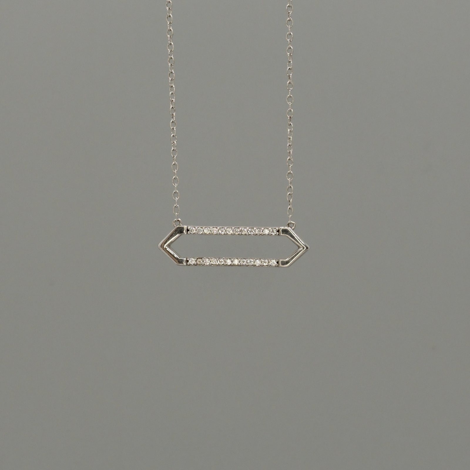 midnight arrow bar necklace