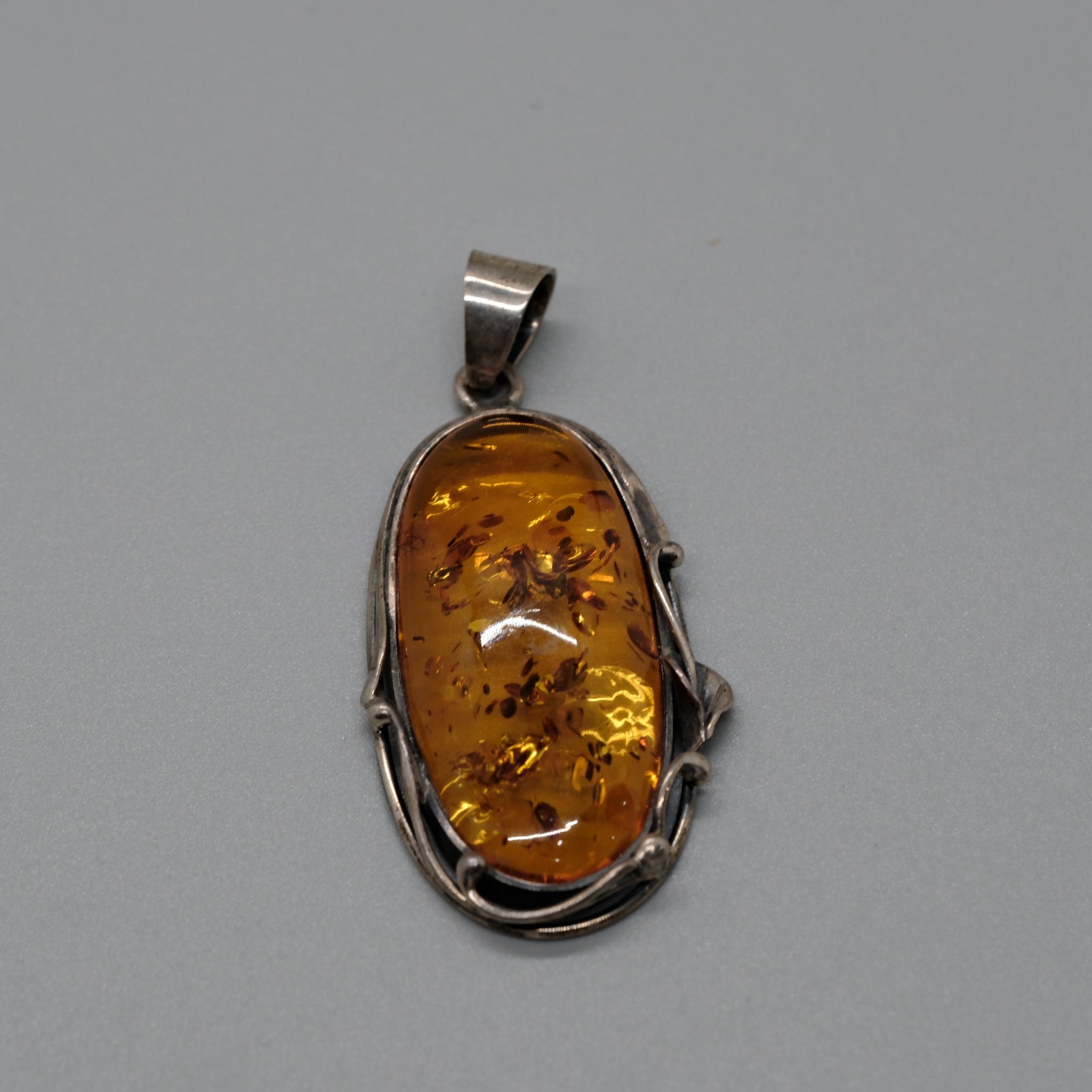 honeydrop Amber Pendant