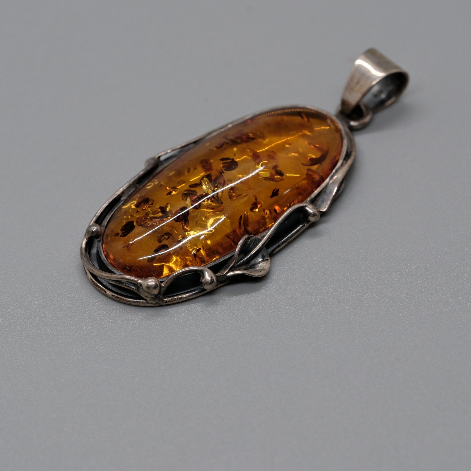 honeydrop Amber Pendant
