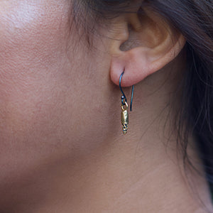 Satomi Studio - Black diamond earrings