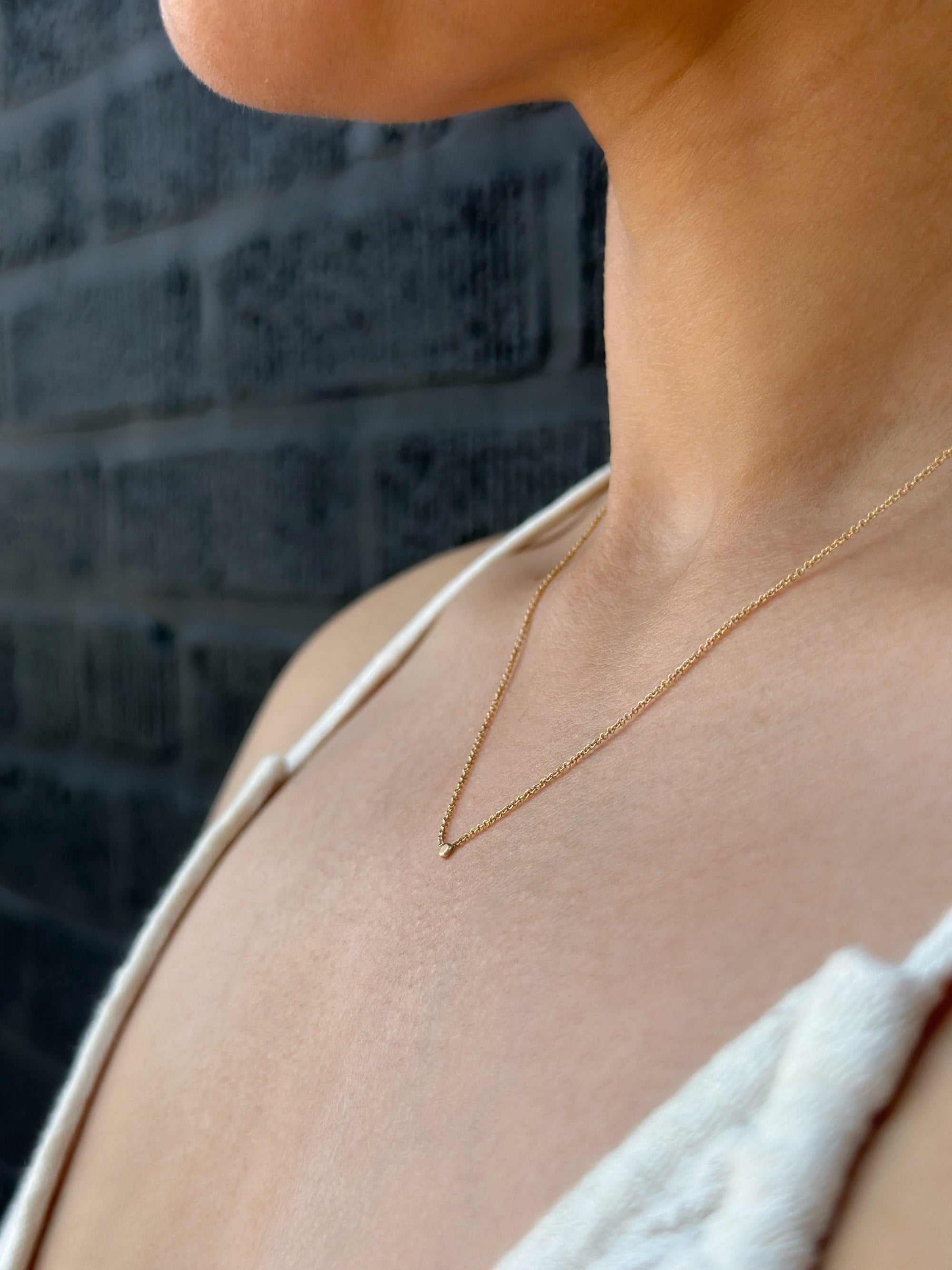 itty bitty circle necklace