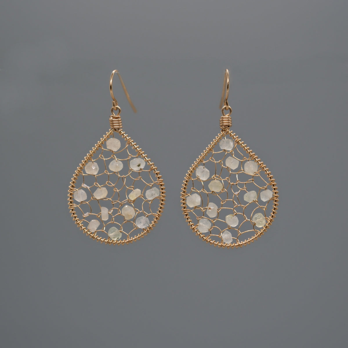 leila earrings