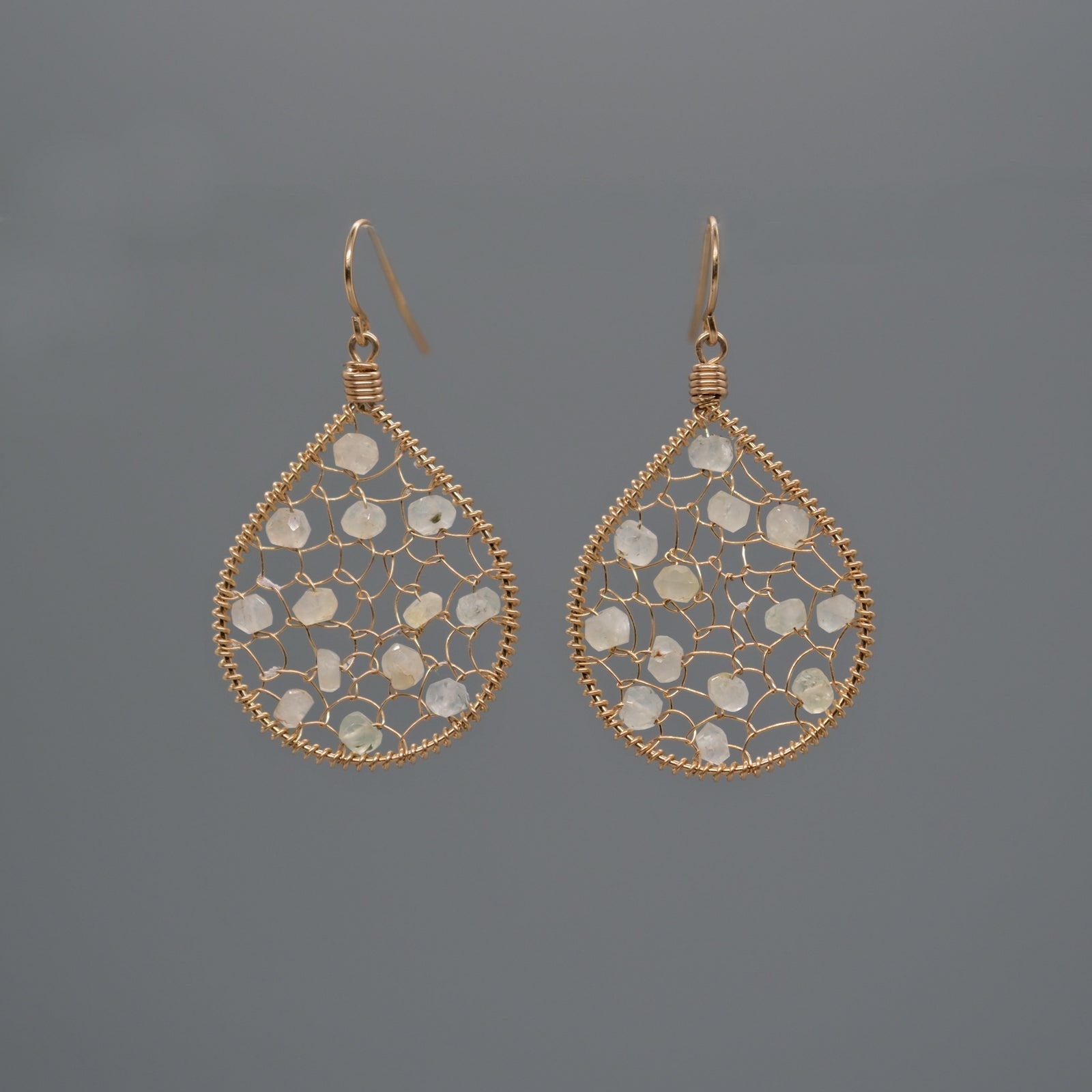leila earrings