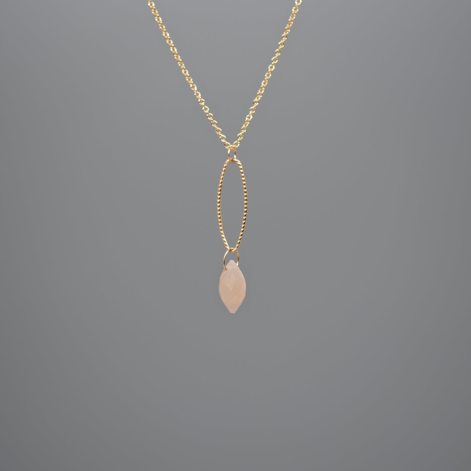 farah necklace