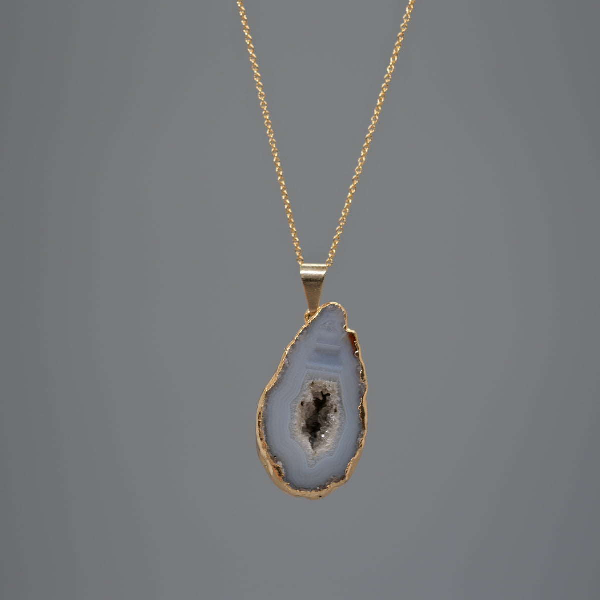 rhea necklace