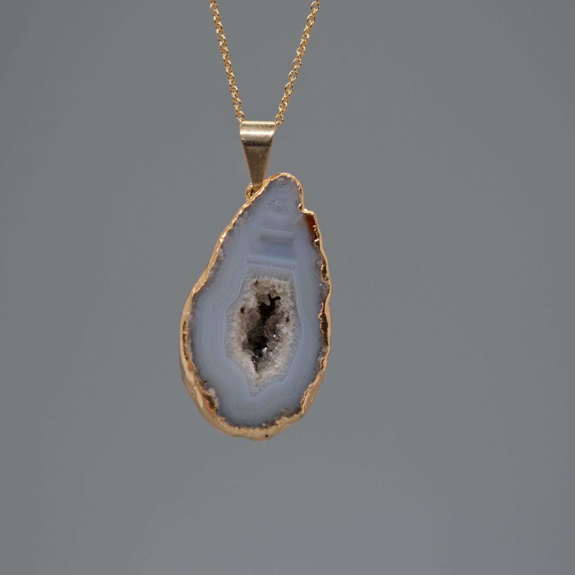 rhea necklace