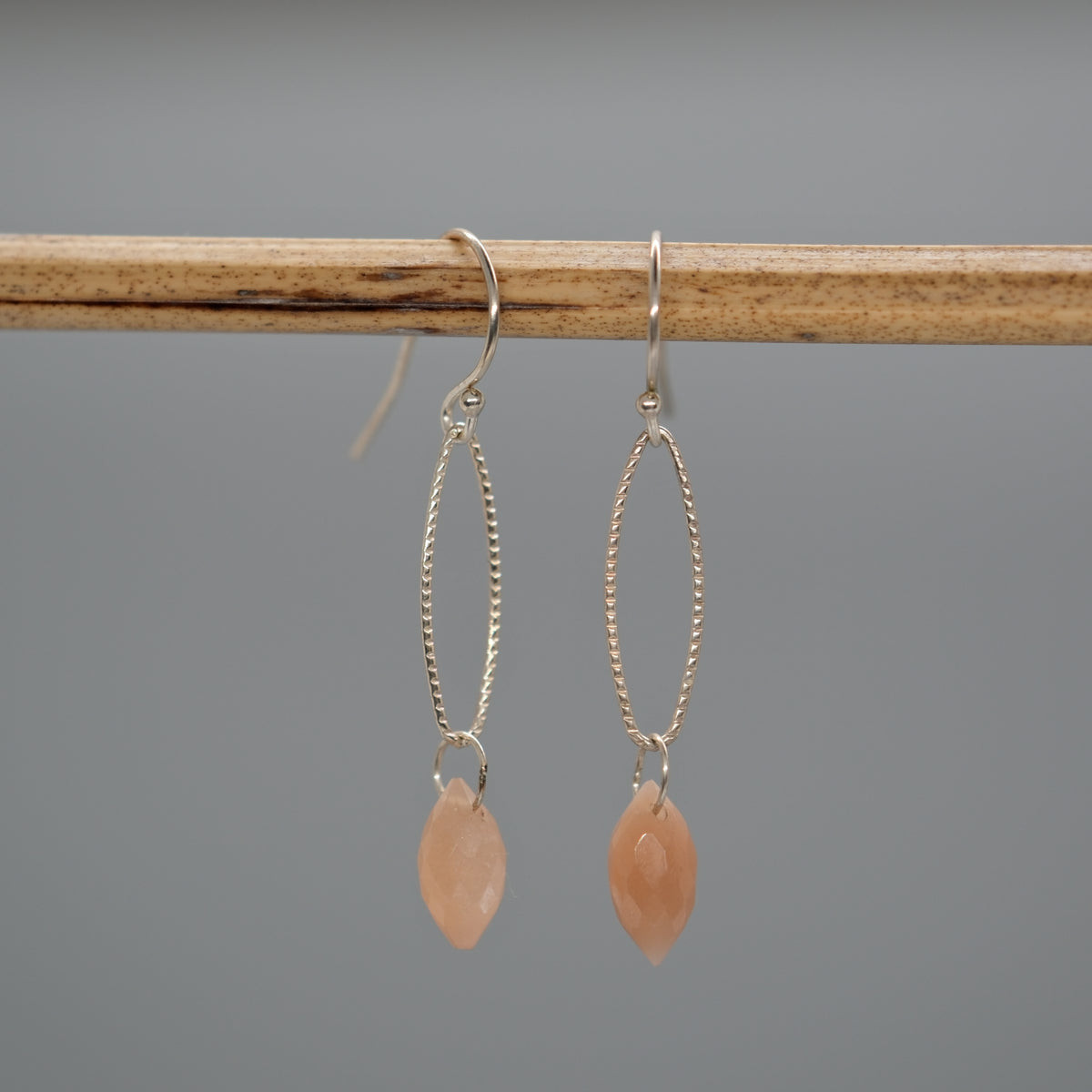 farah earrings