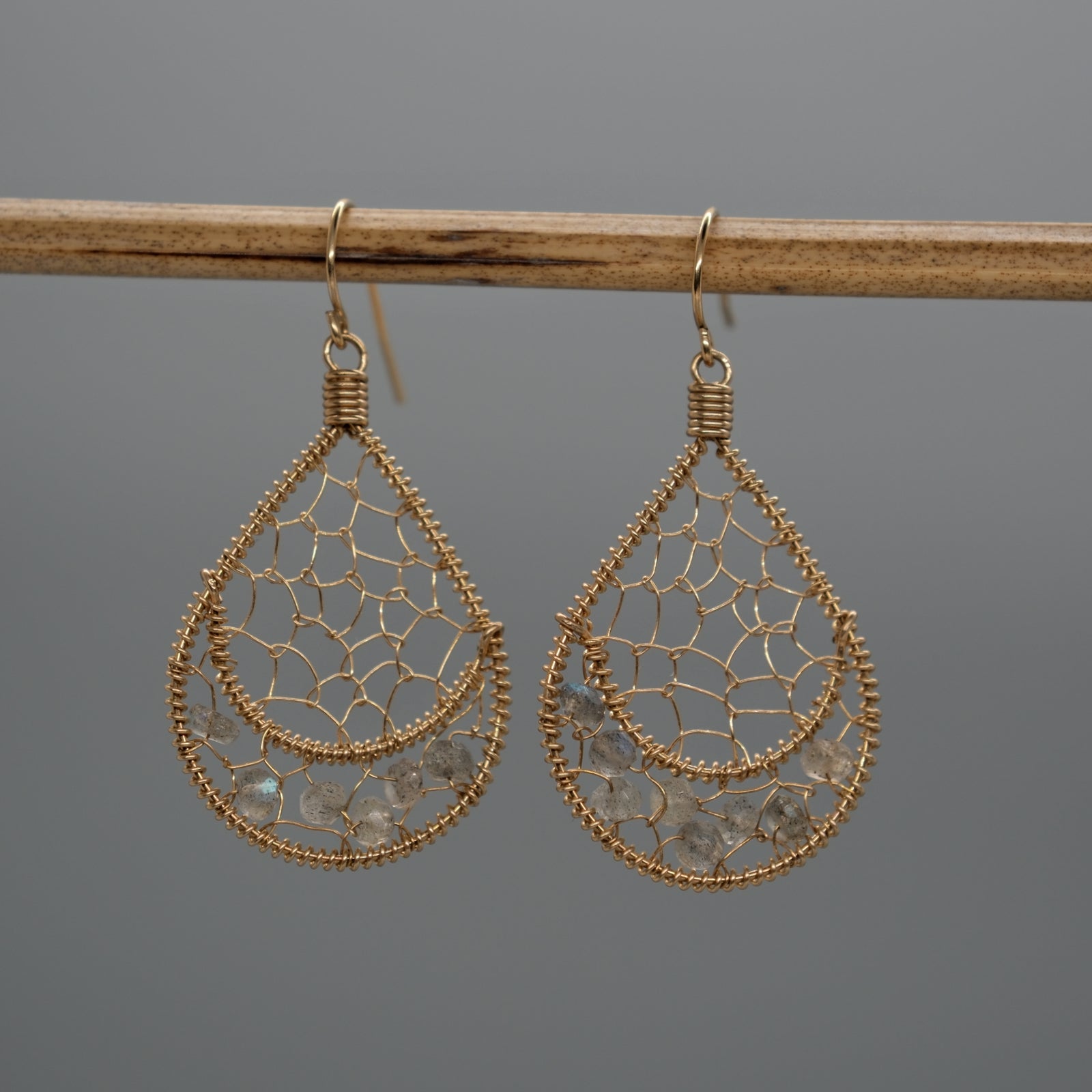 nia earrings