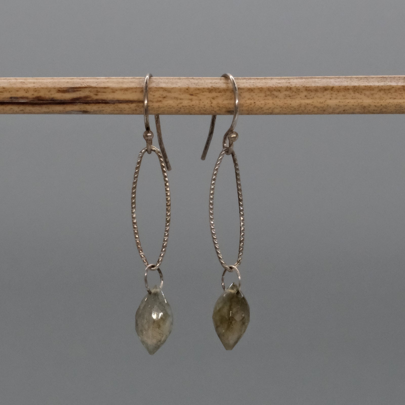 farah earrings