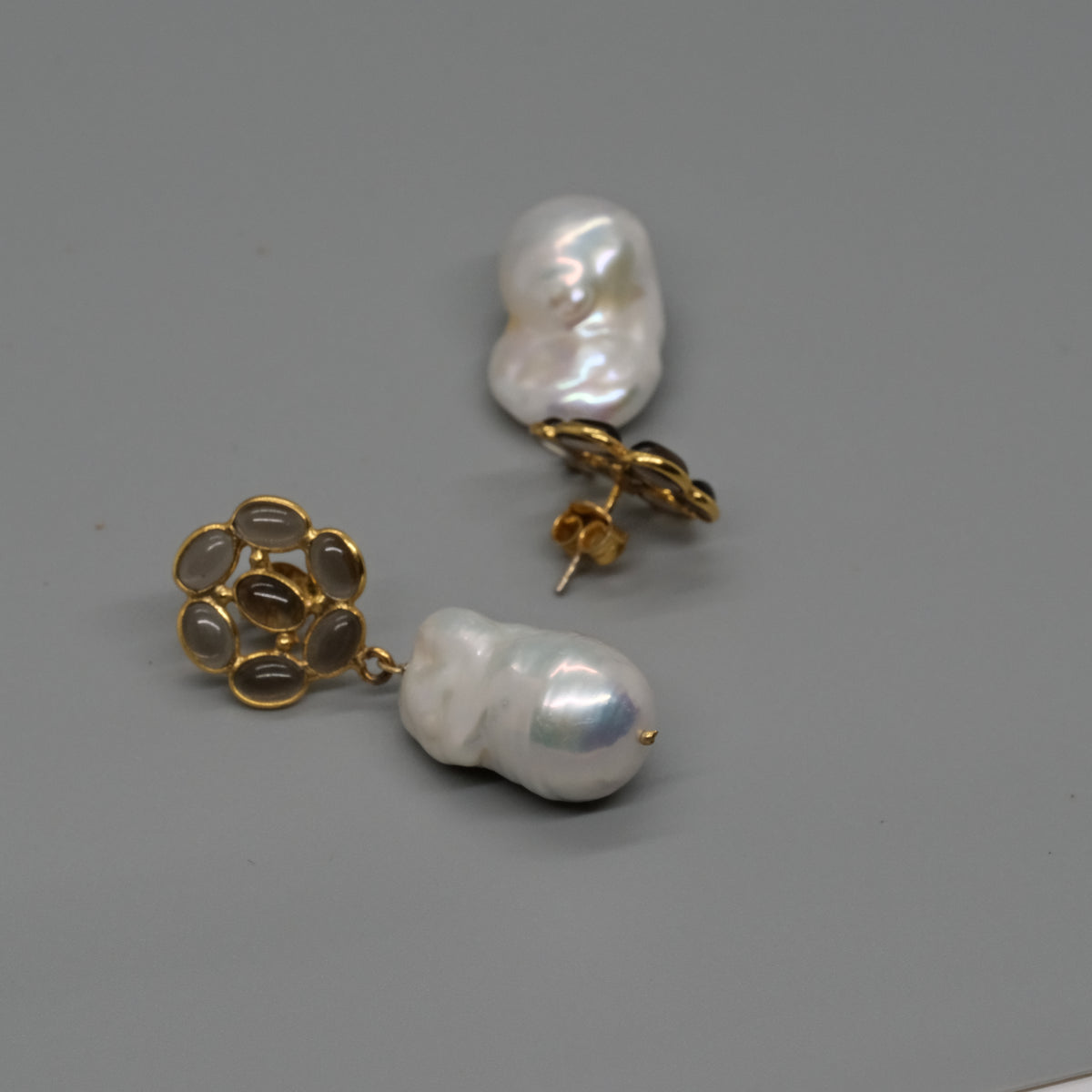 veda earrings