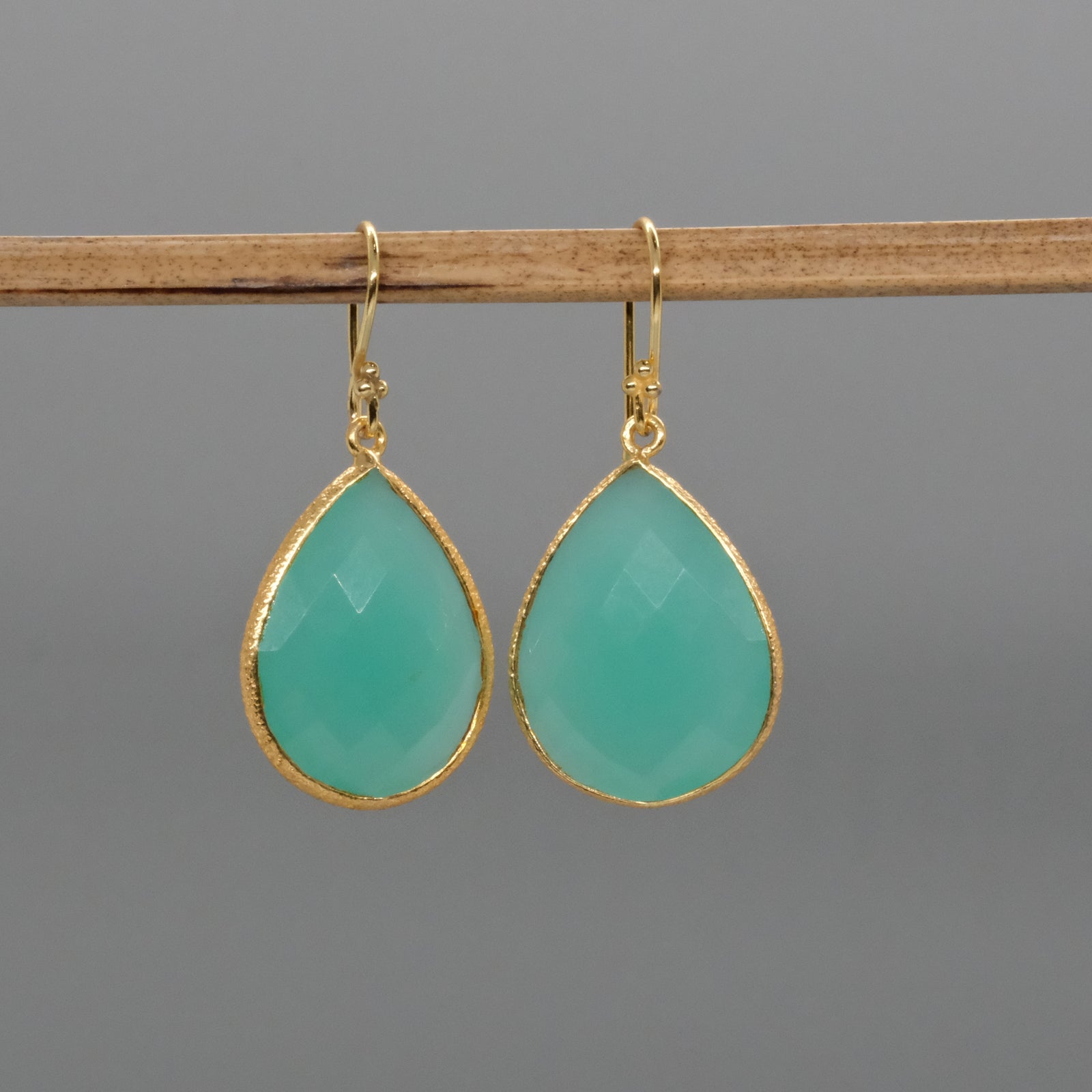 Teardrop earrings