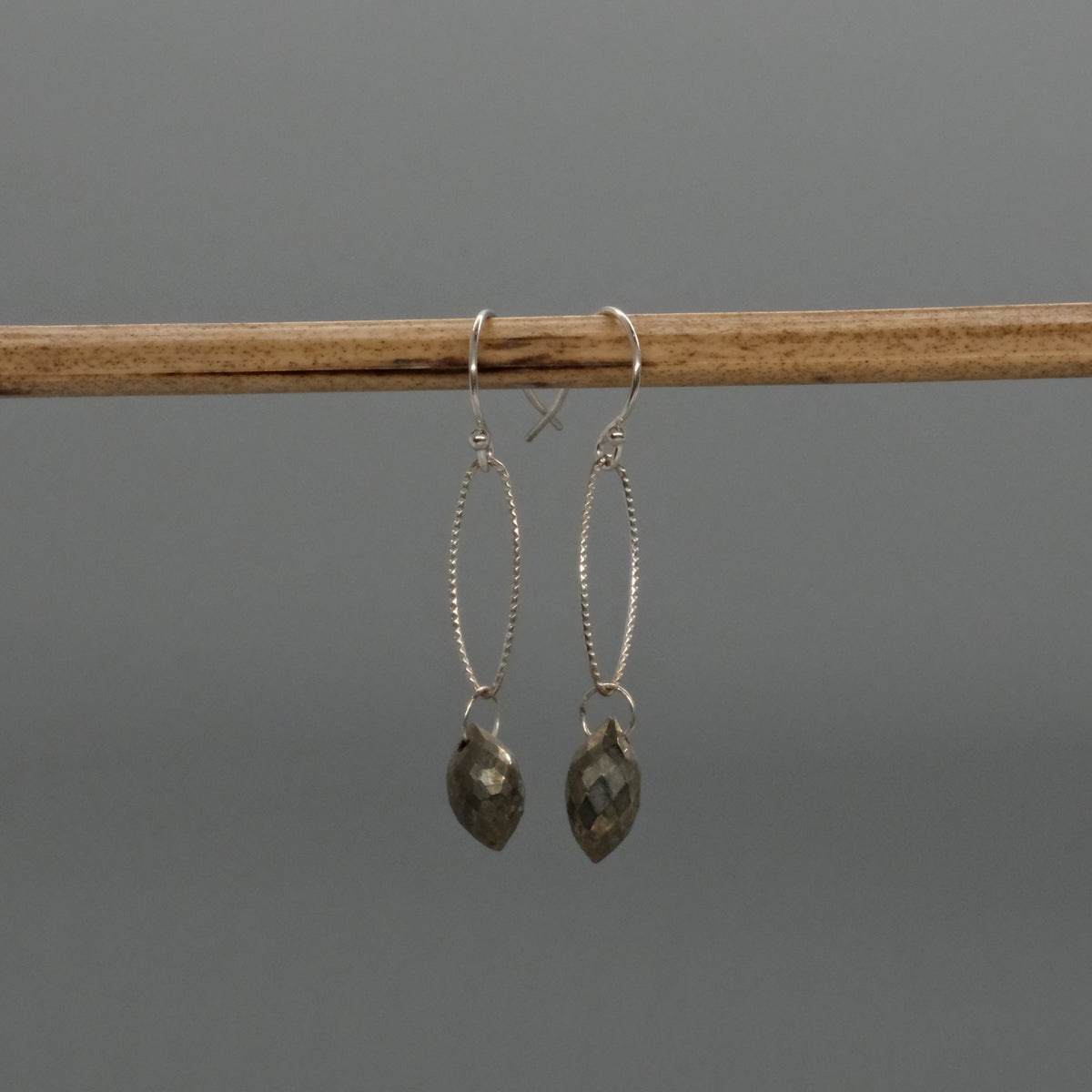 farah earrings