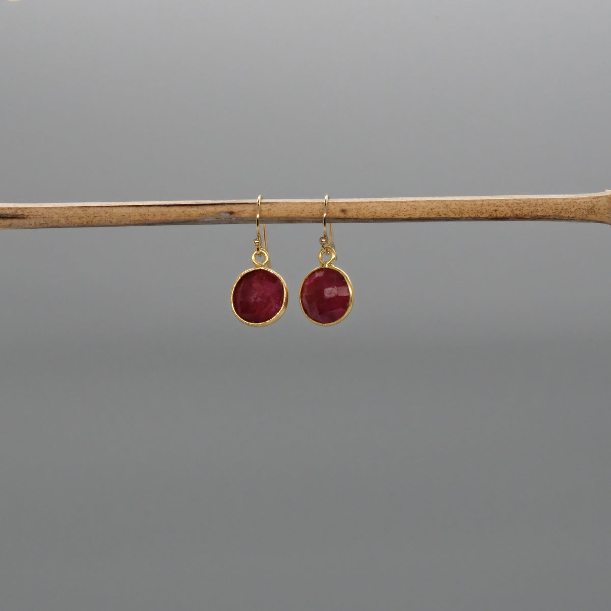 Small talia earrings