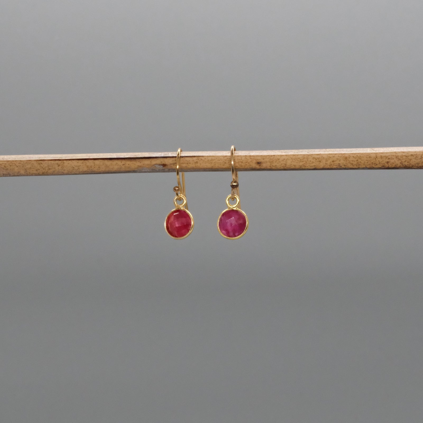 mini talia earrings
