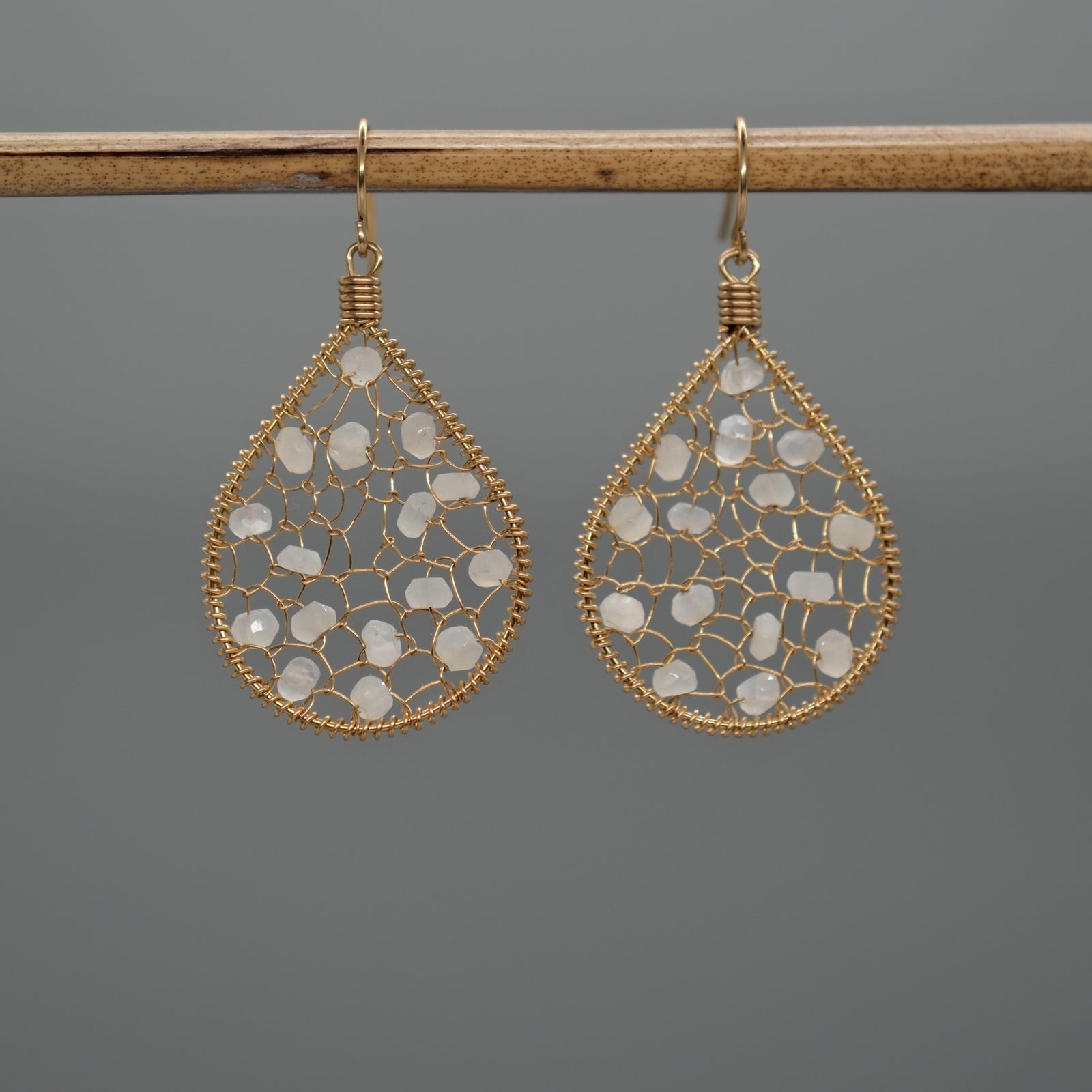 leila earrings