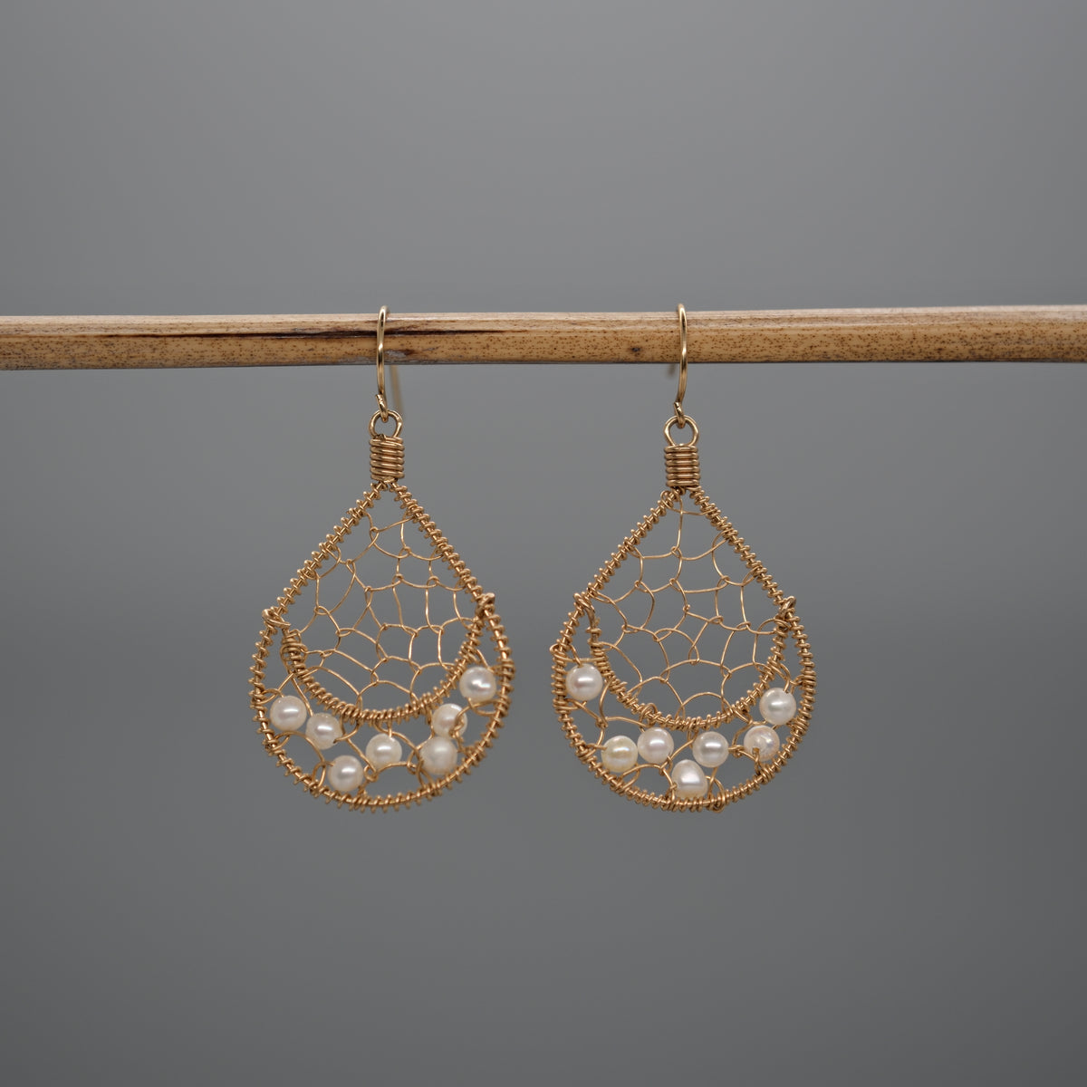 nia earrings