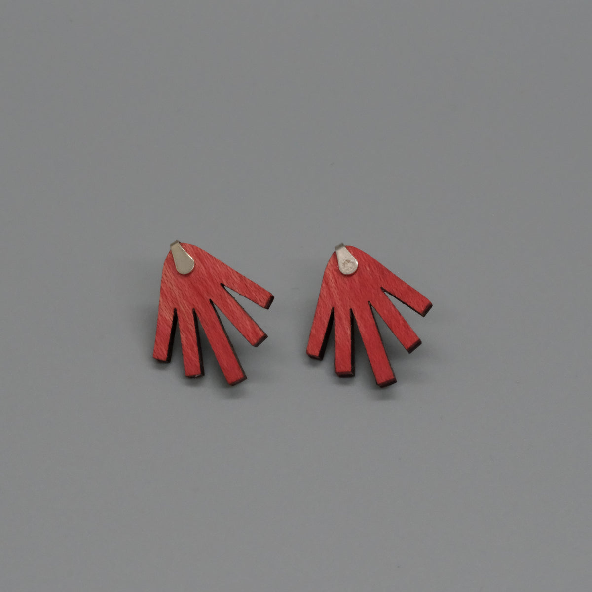 valecito earrings