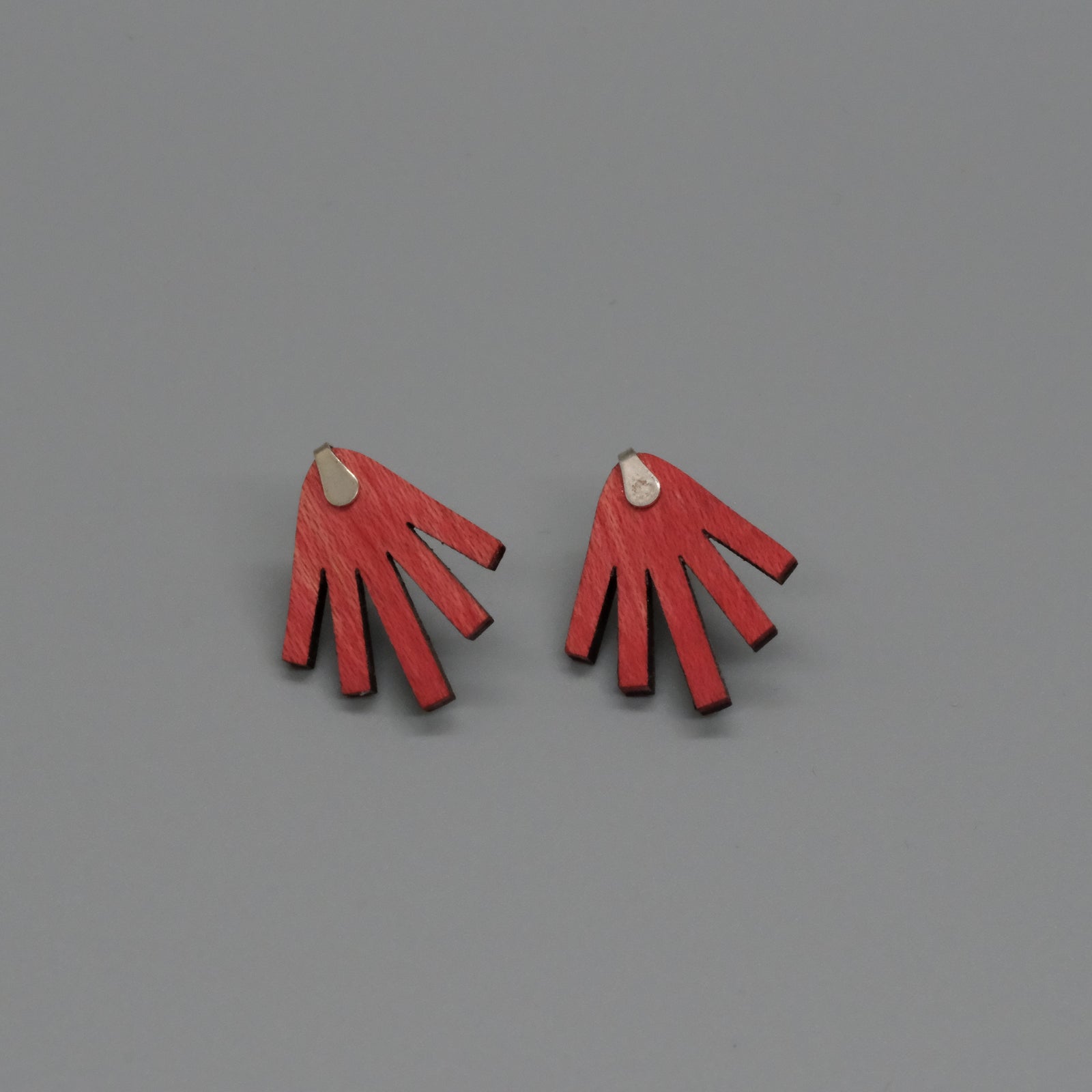 valecito earrings