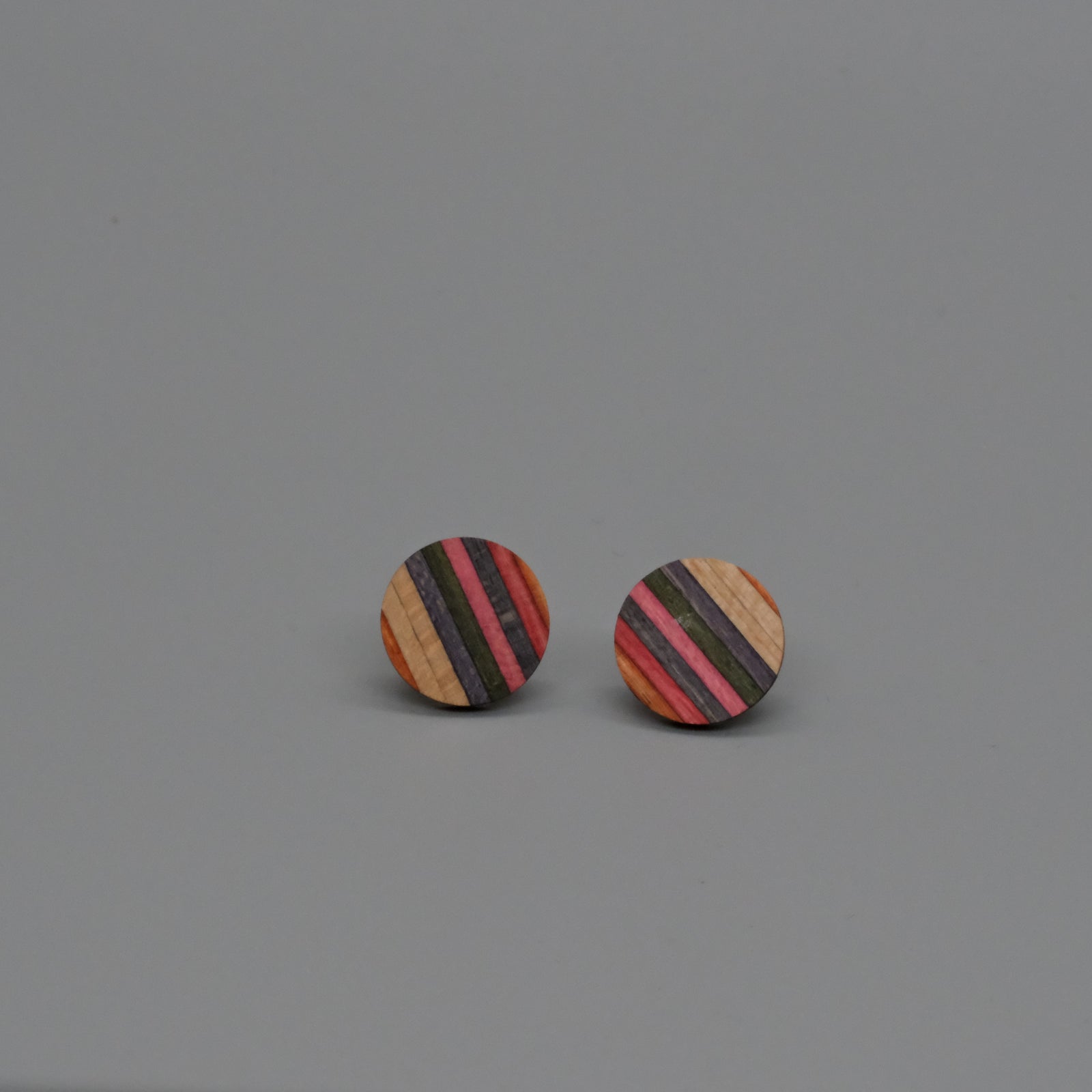 strata studs