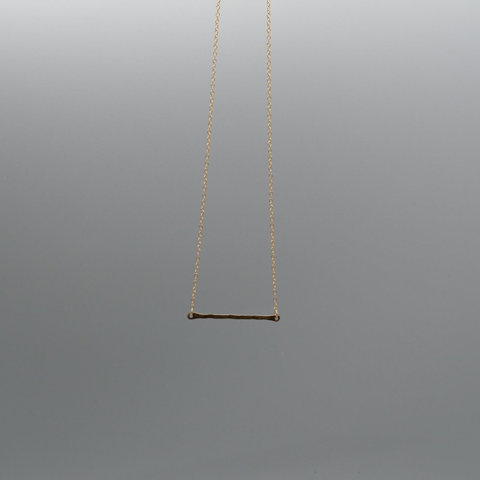 Hammered gold bar necklace