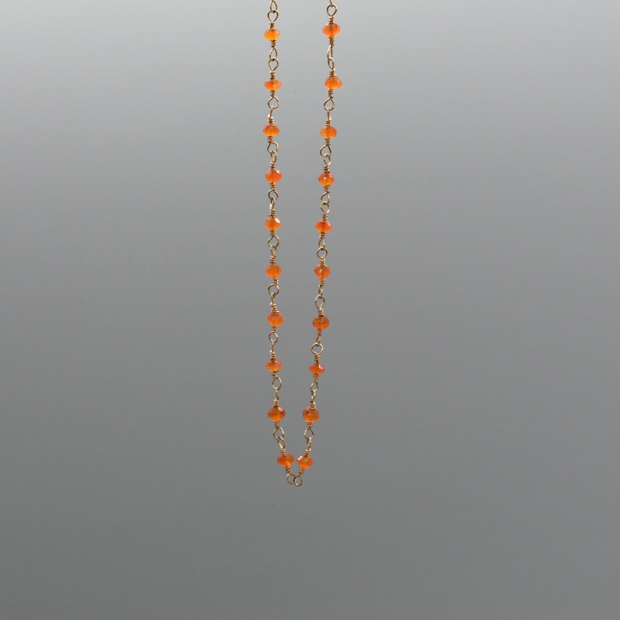 AMIRA CHOKER NECKLACE