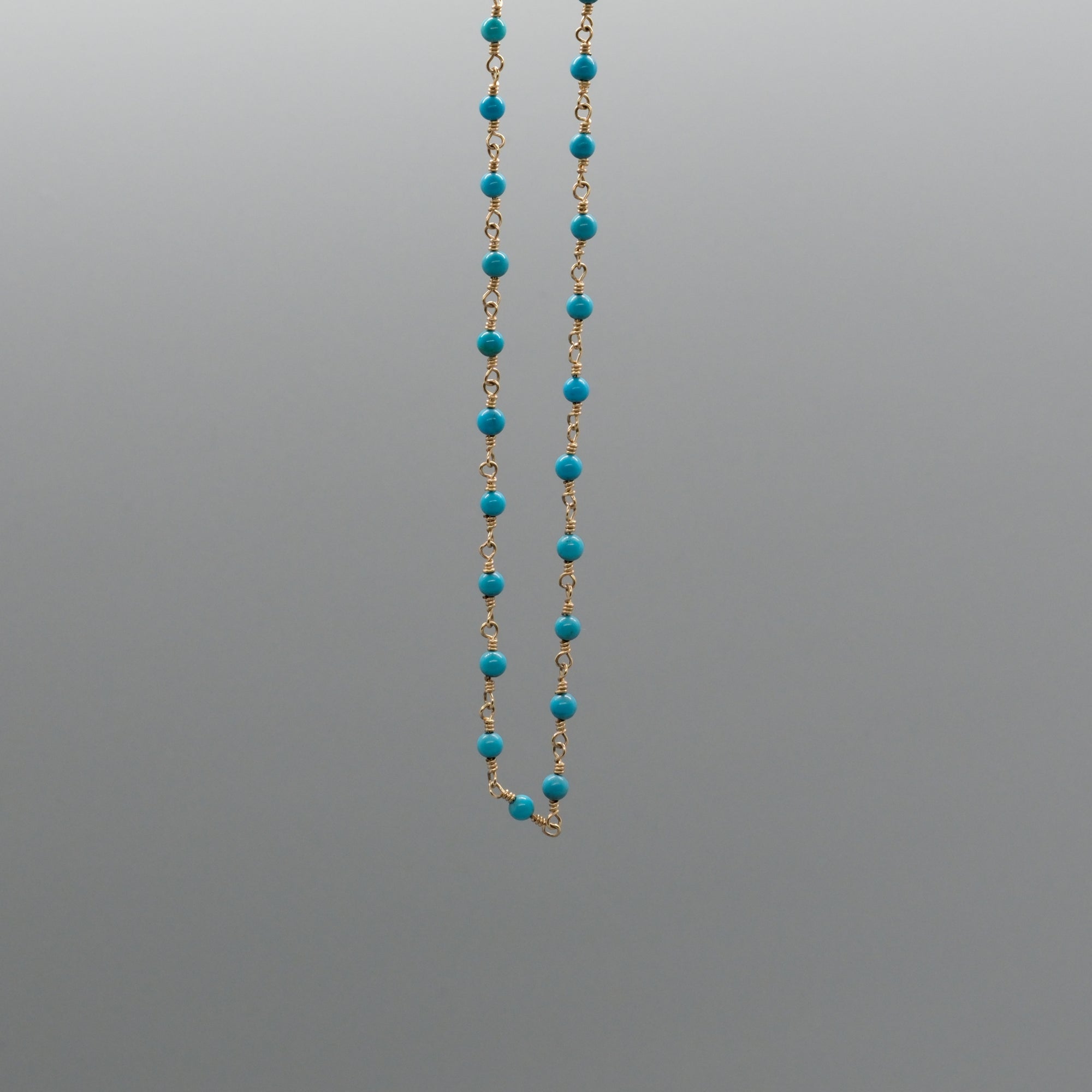 AMIRA CHOKER NECKLACE