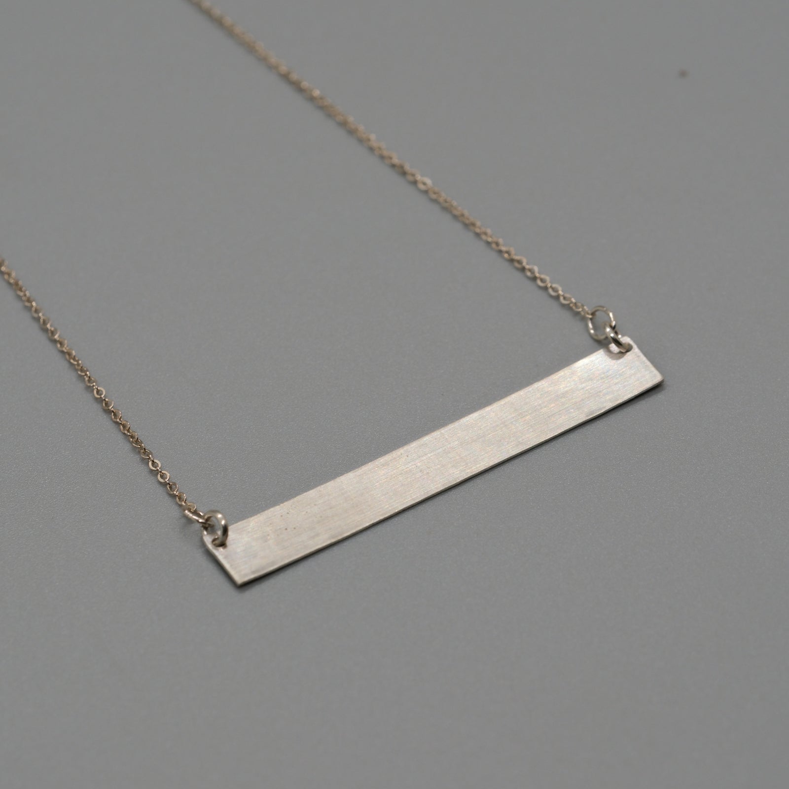 plain rectangle bar necklace