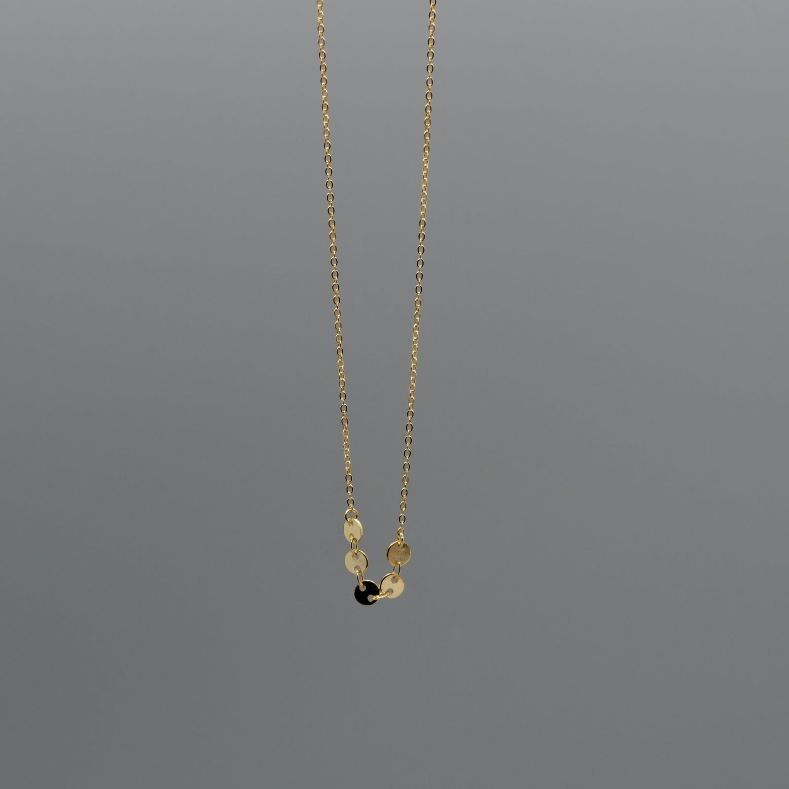 little discs necklace