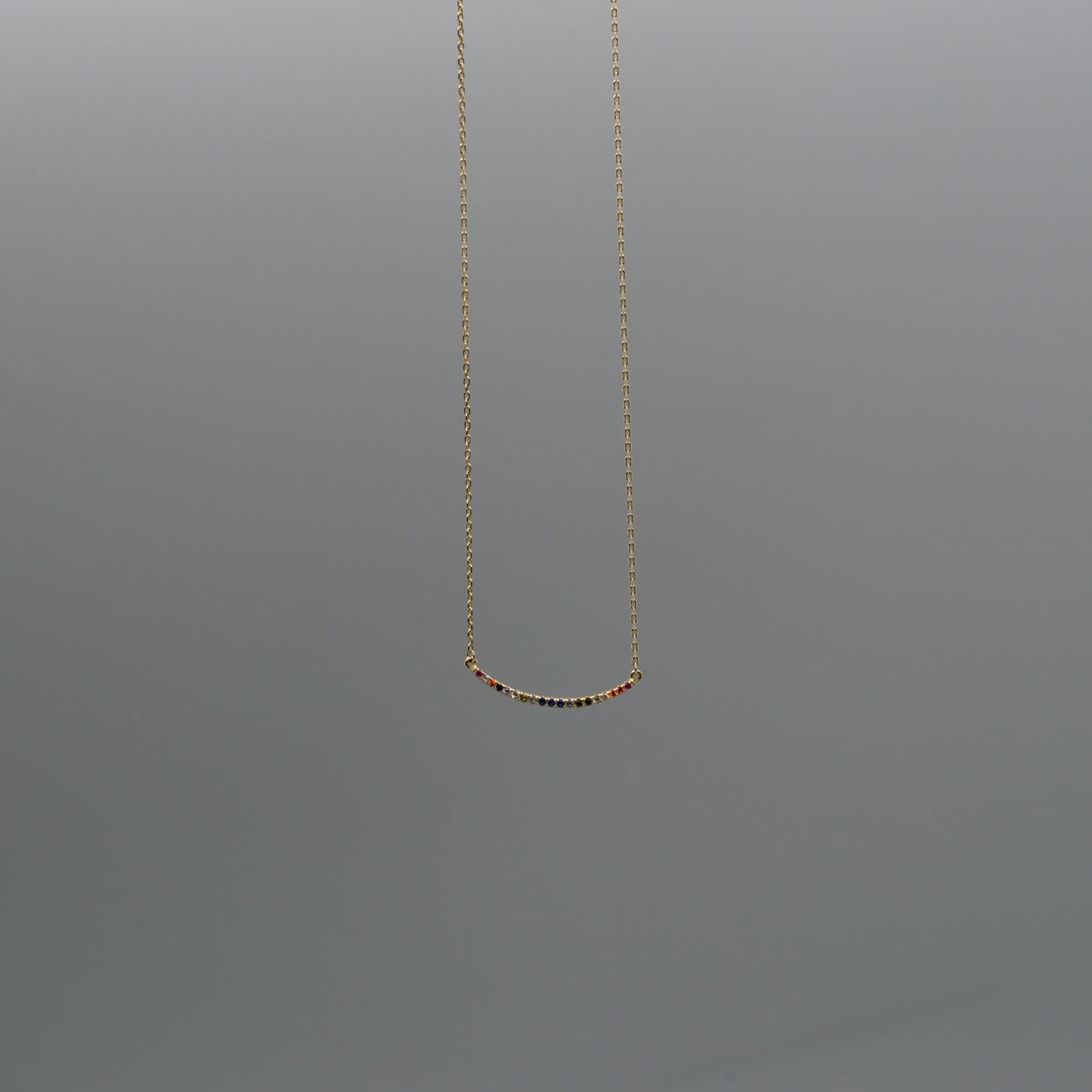 curved bar necklace