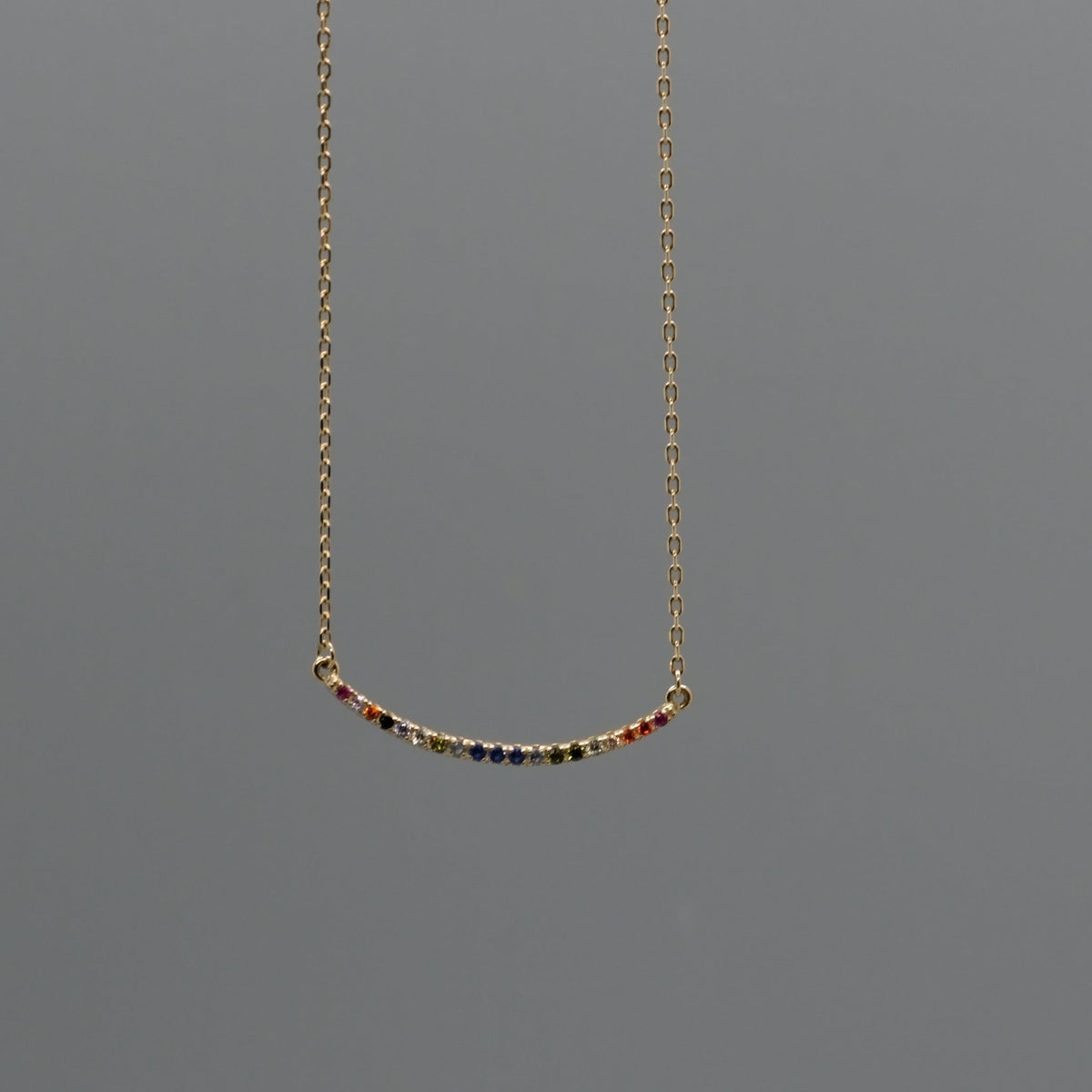 curved bar necklace