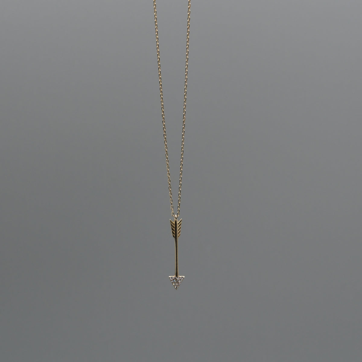 vertical arrow necklace