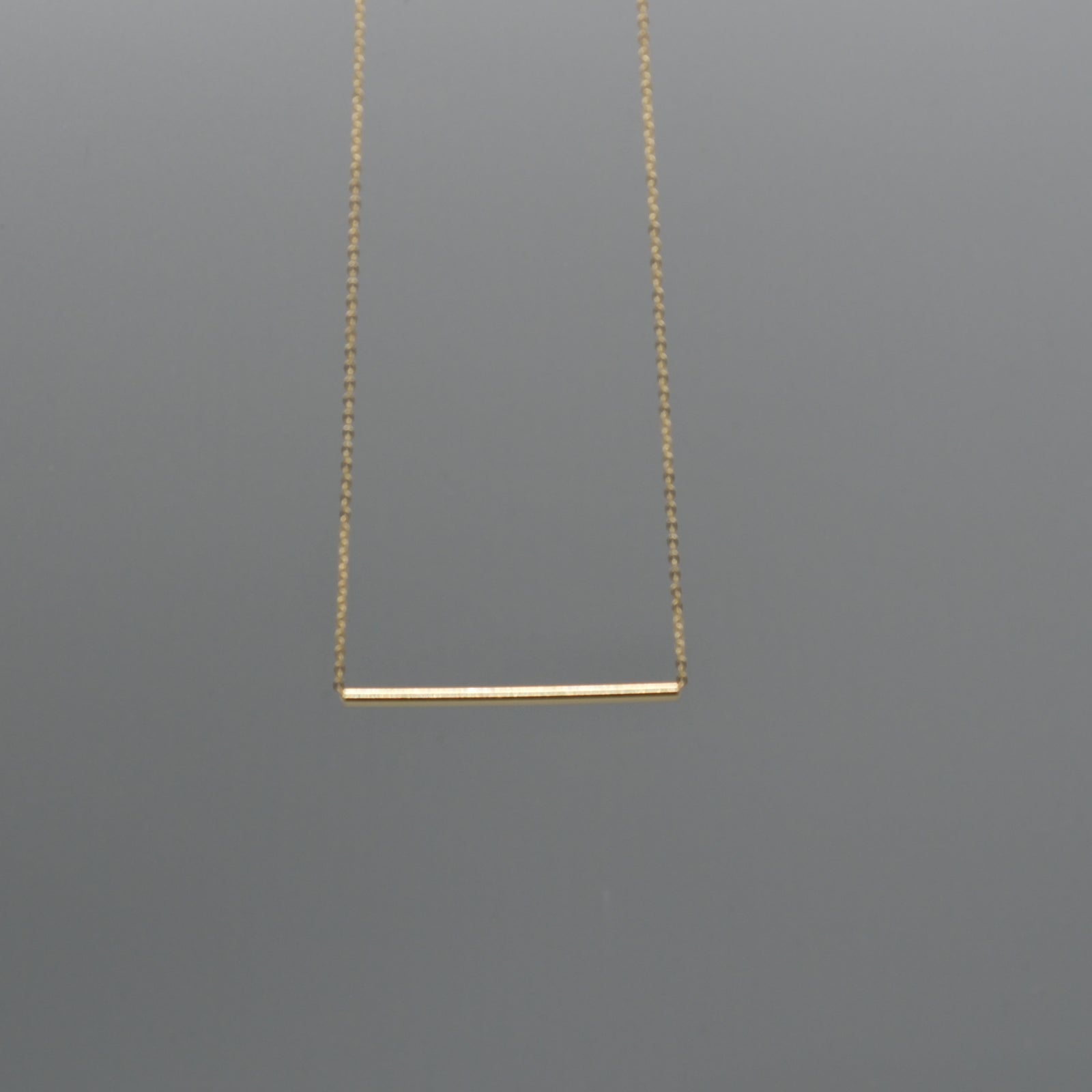 Bar necklace