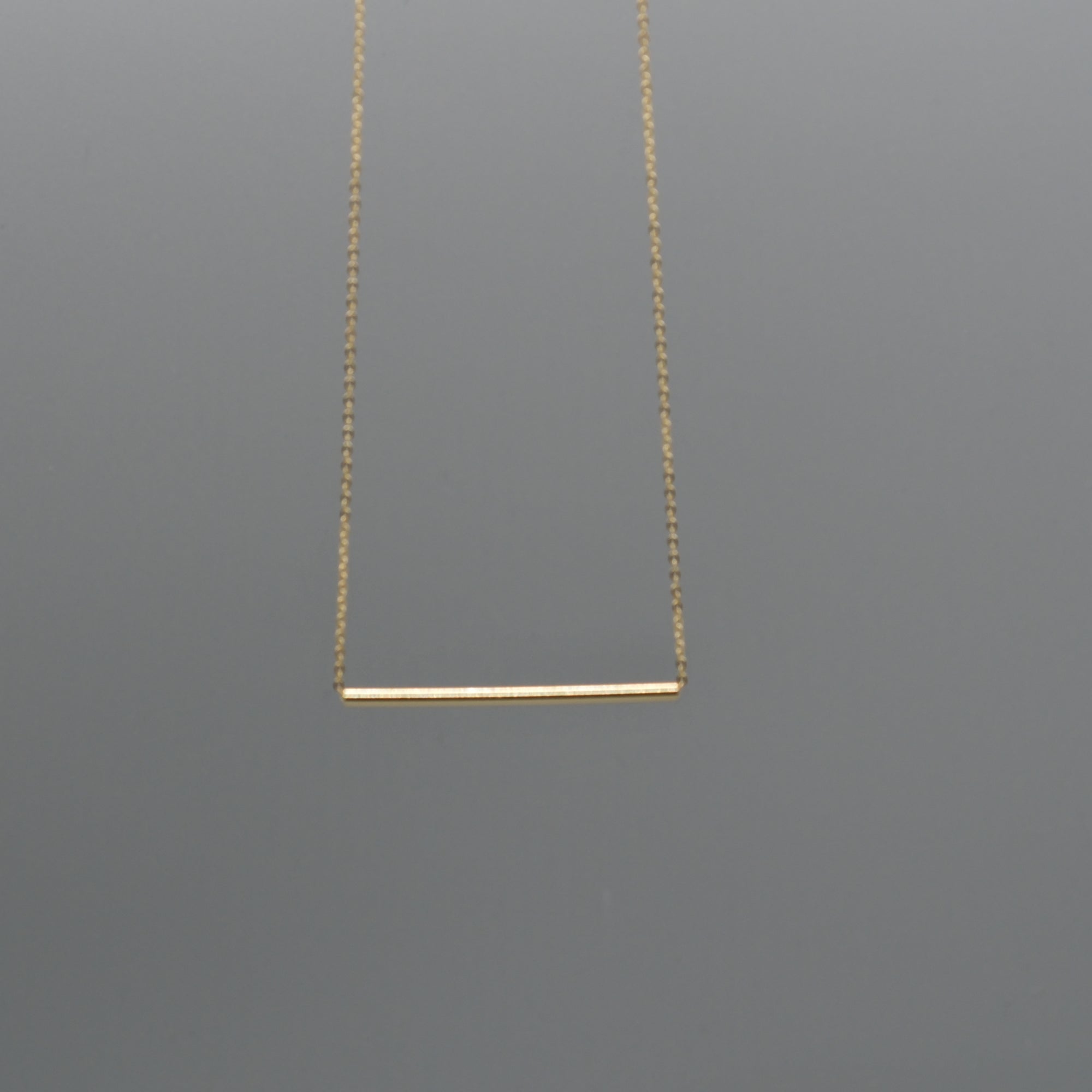Bar necklace
