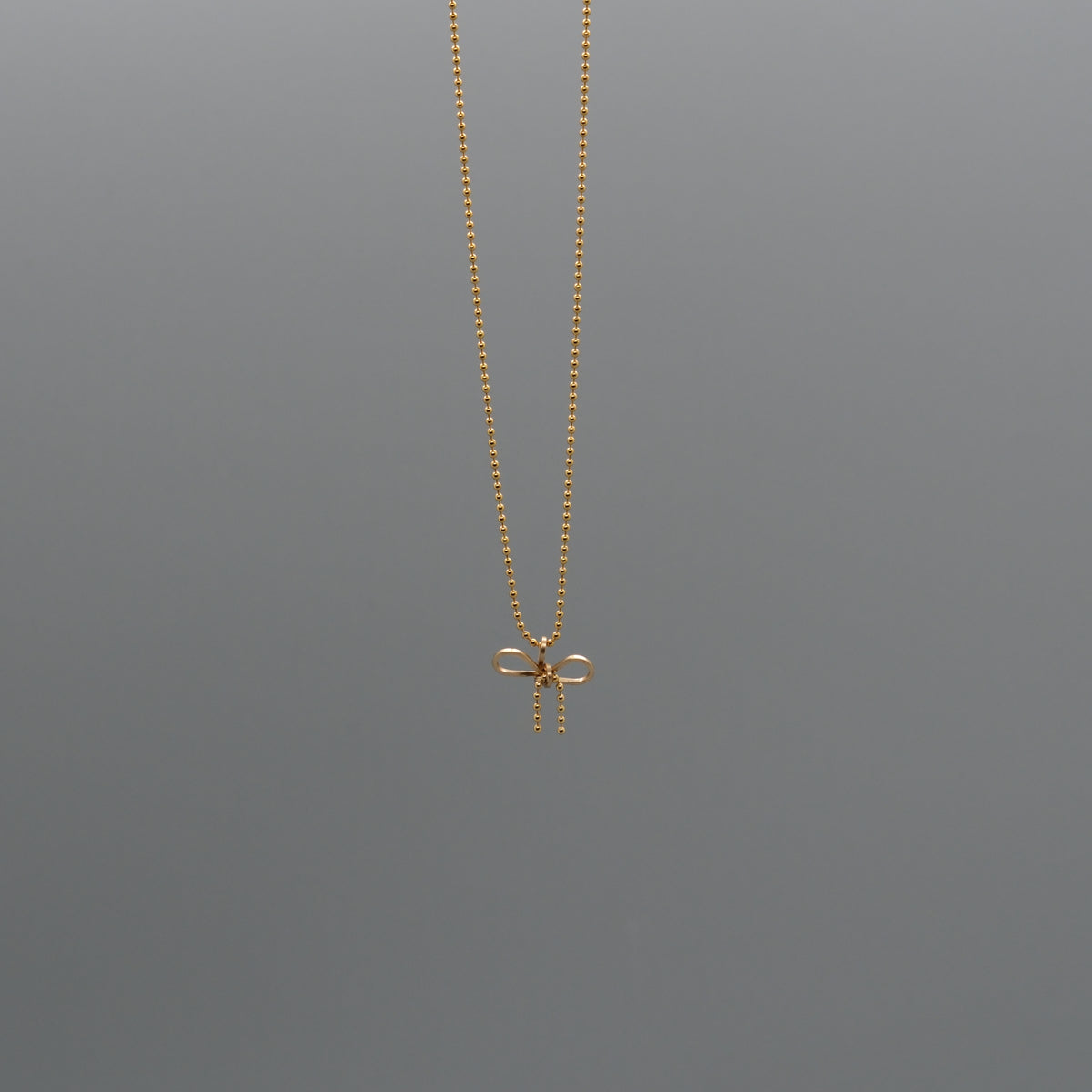 bow necklace