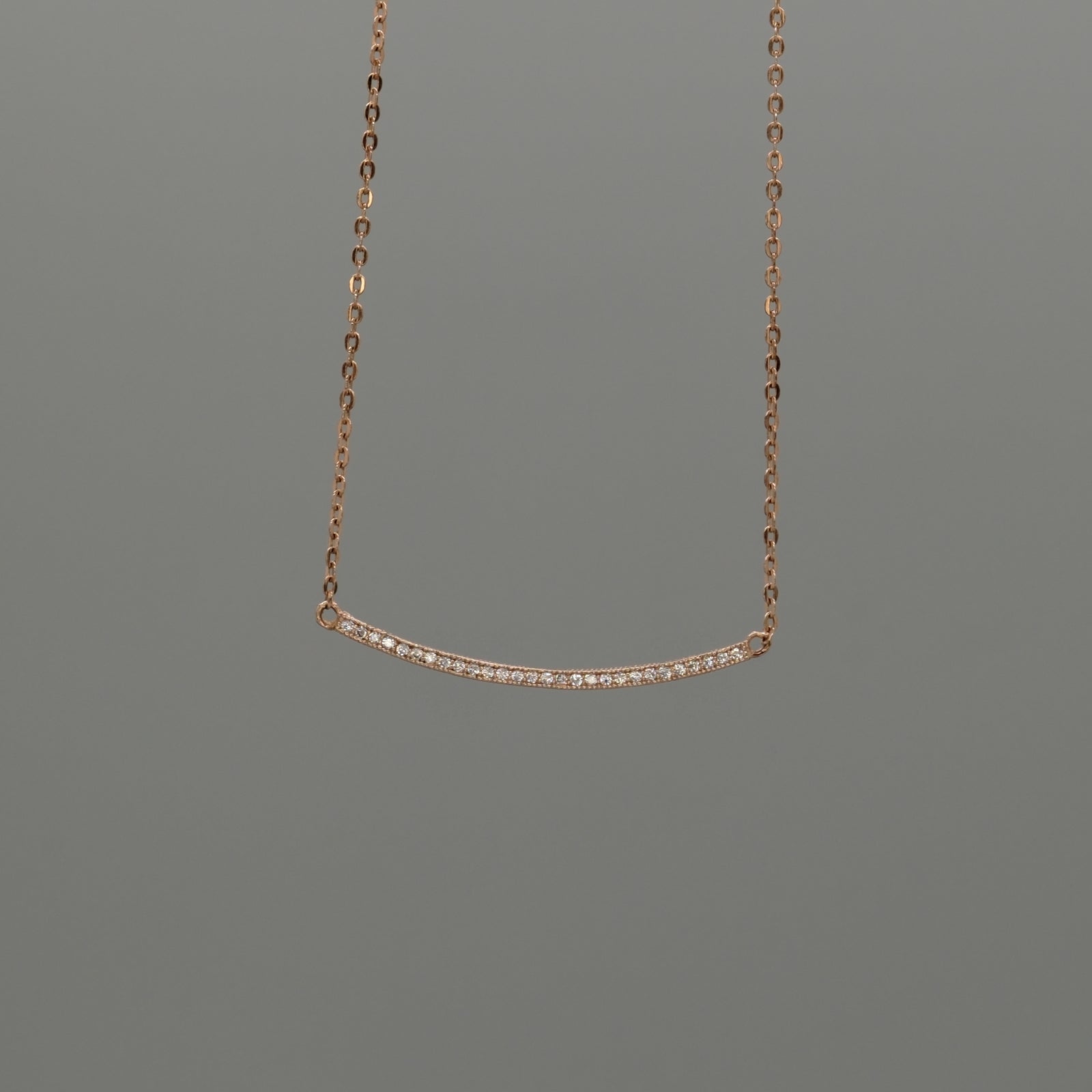curved bar necklace