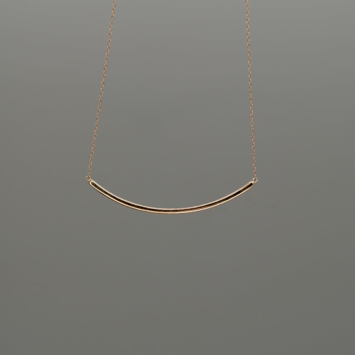 plain curved bar necklace