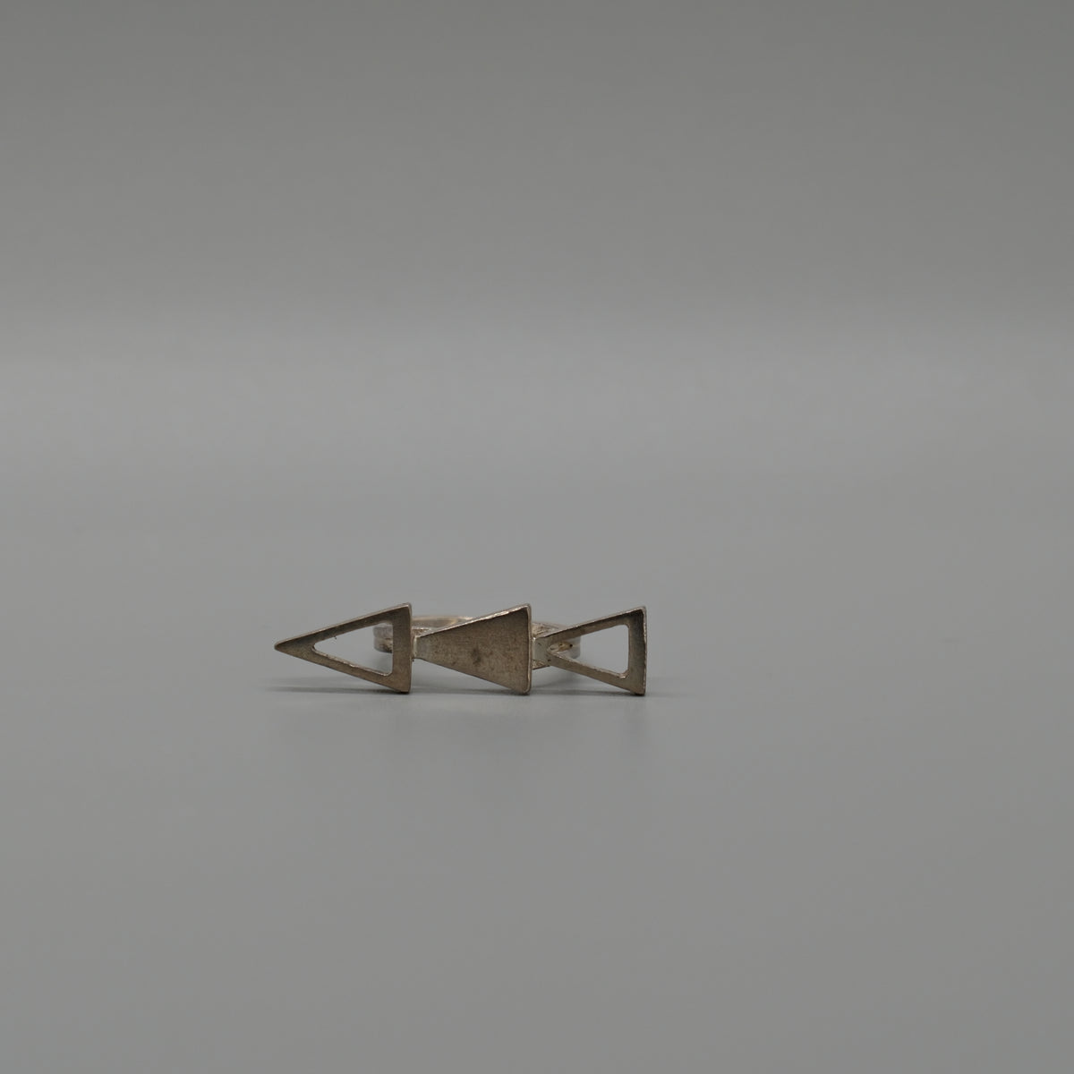 geometric triangle ring