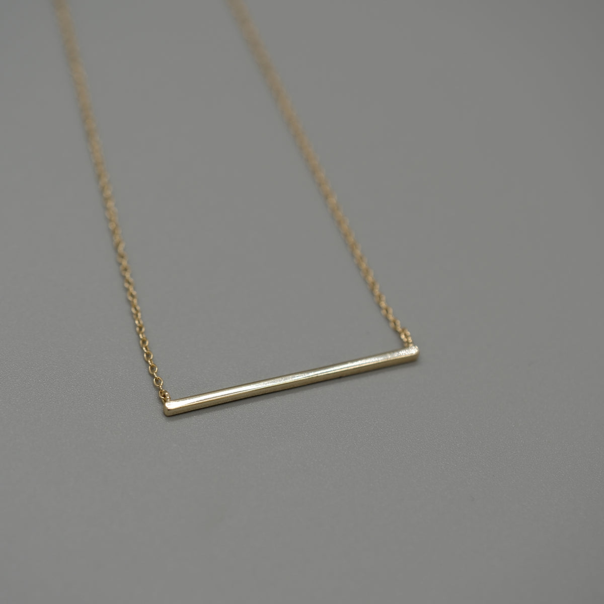 plain large bar necklace