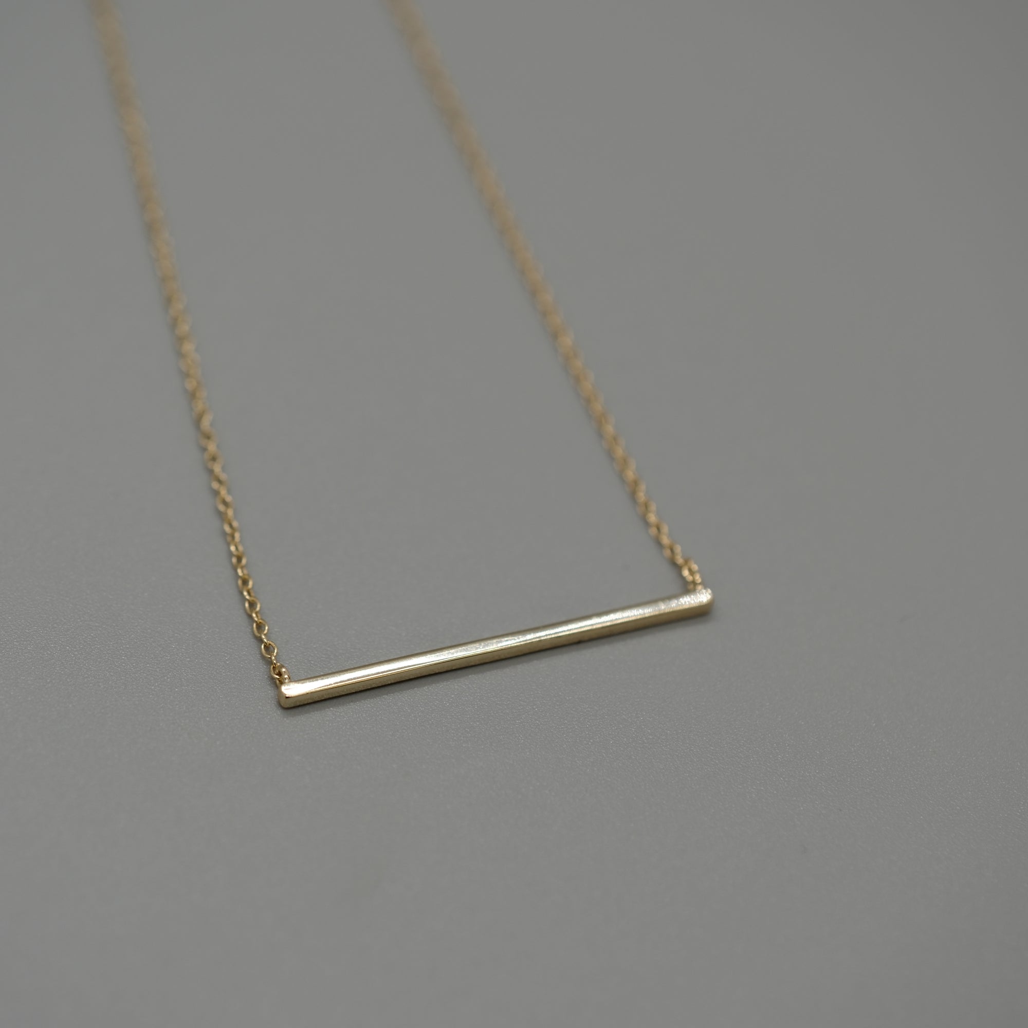 plain large bar necklace