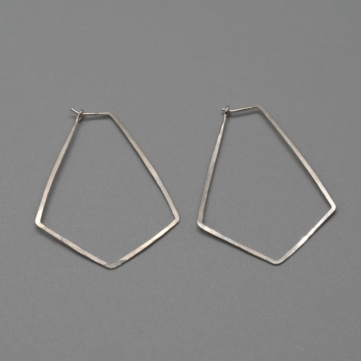 Sculpted Teardrop Hoops