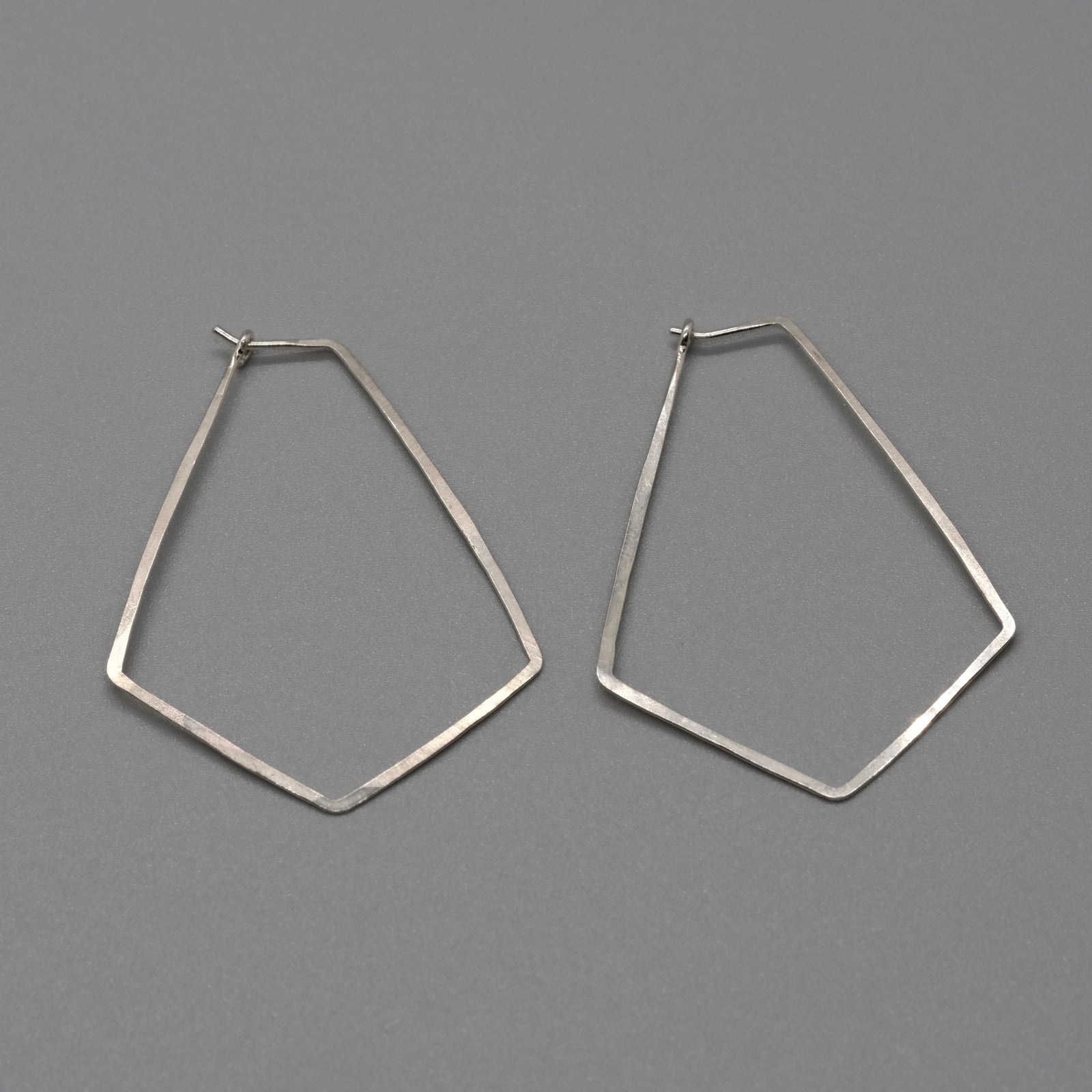 Sculpted Teardrop Hoops