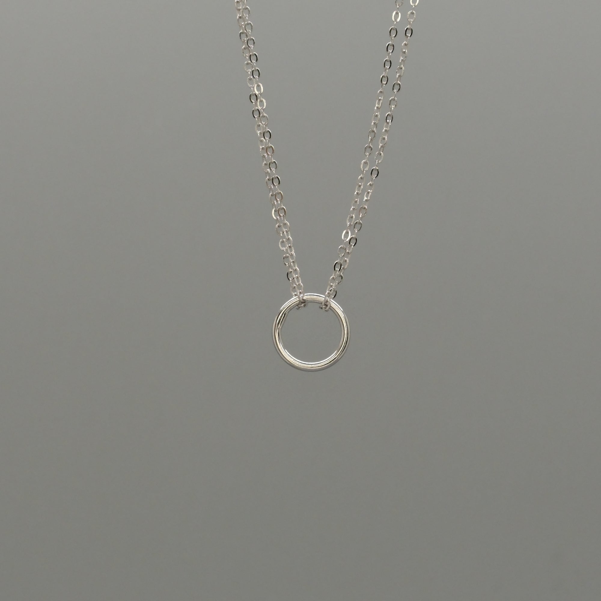 circle necklace