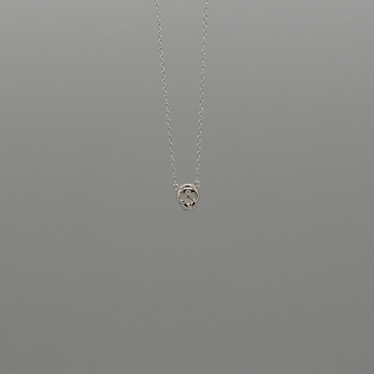 mini skull necklace