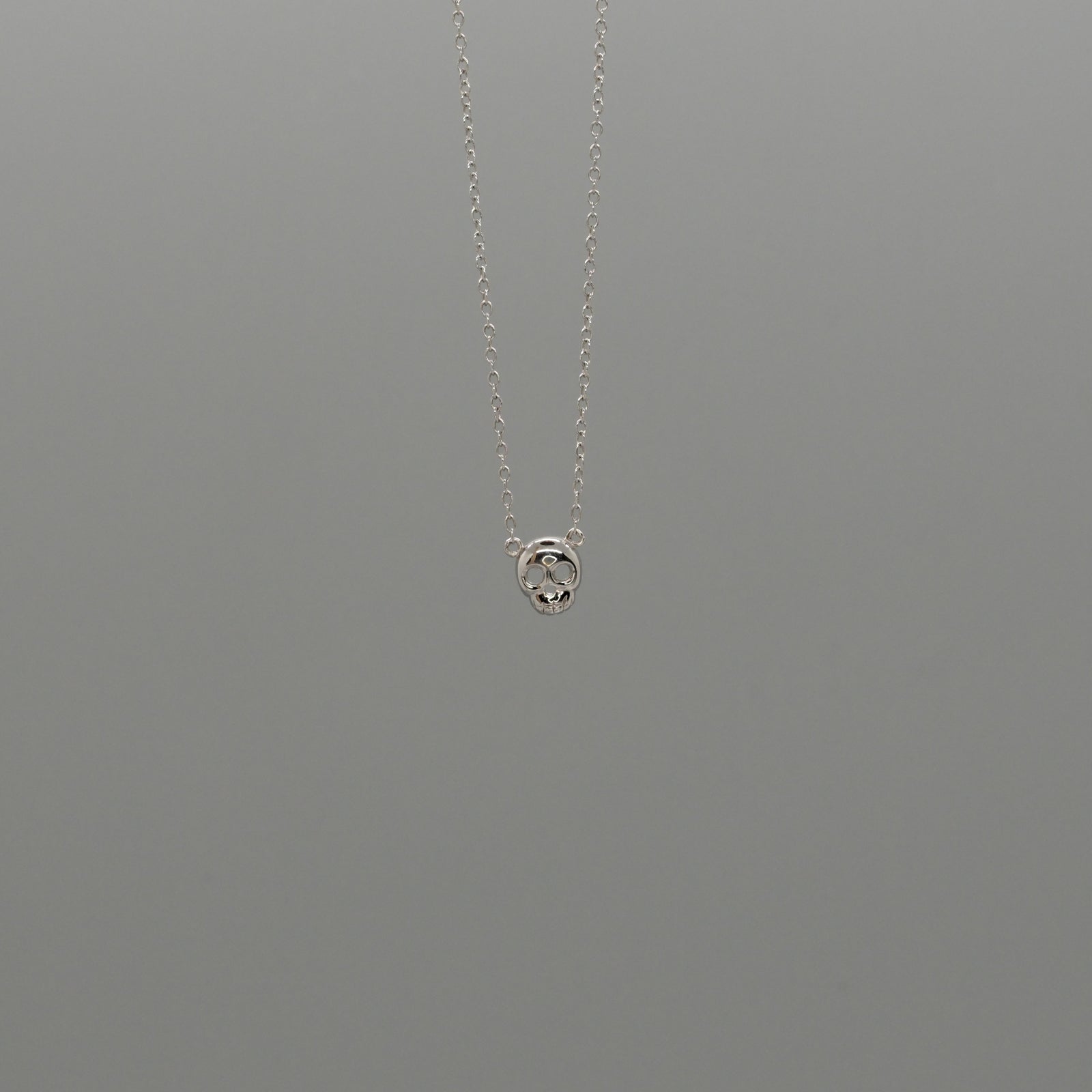 mini skull necklace