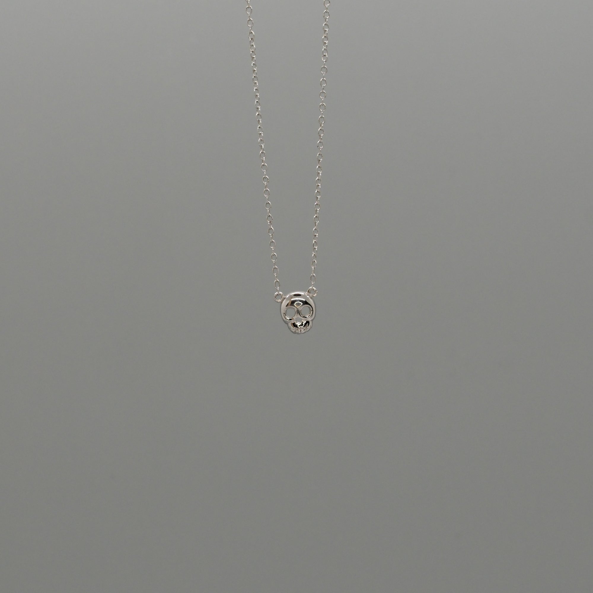 mini skull necklace
